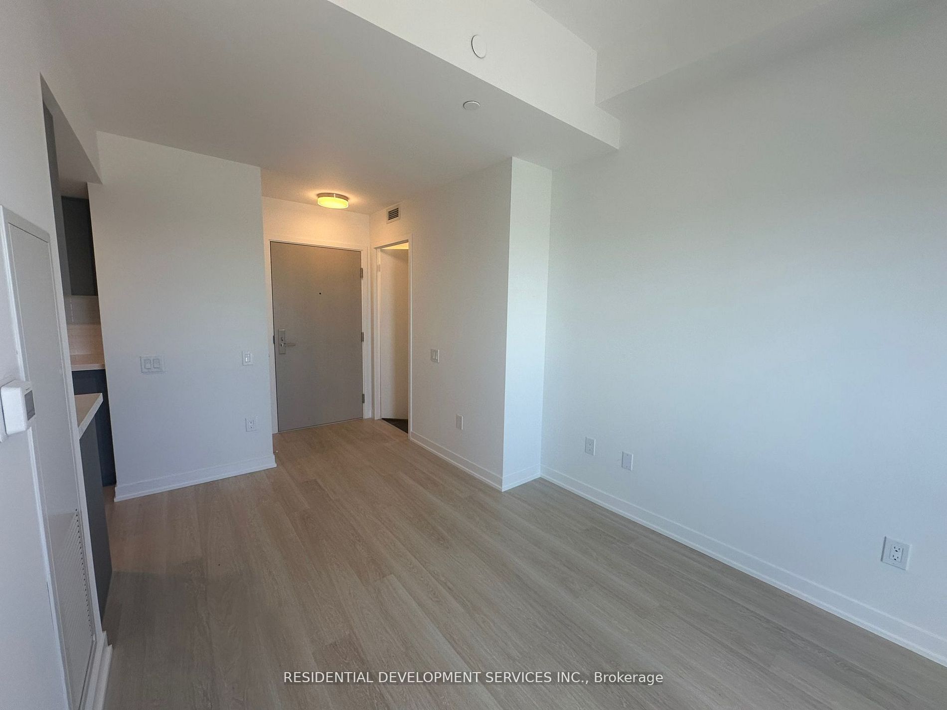 500 Wilson Avenue 1207 Property Photo 6