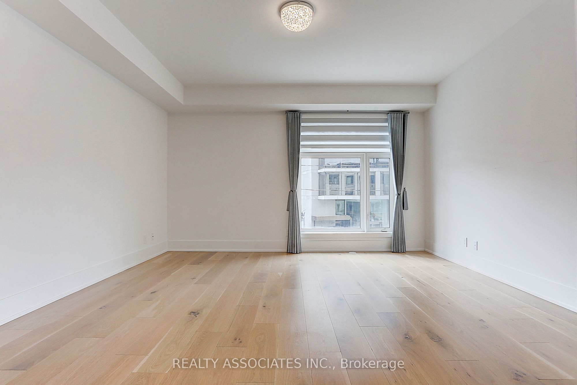 270 Davenport Road Th3 Property Photo 22