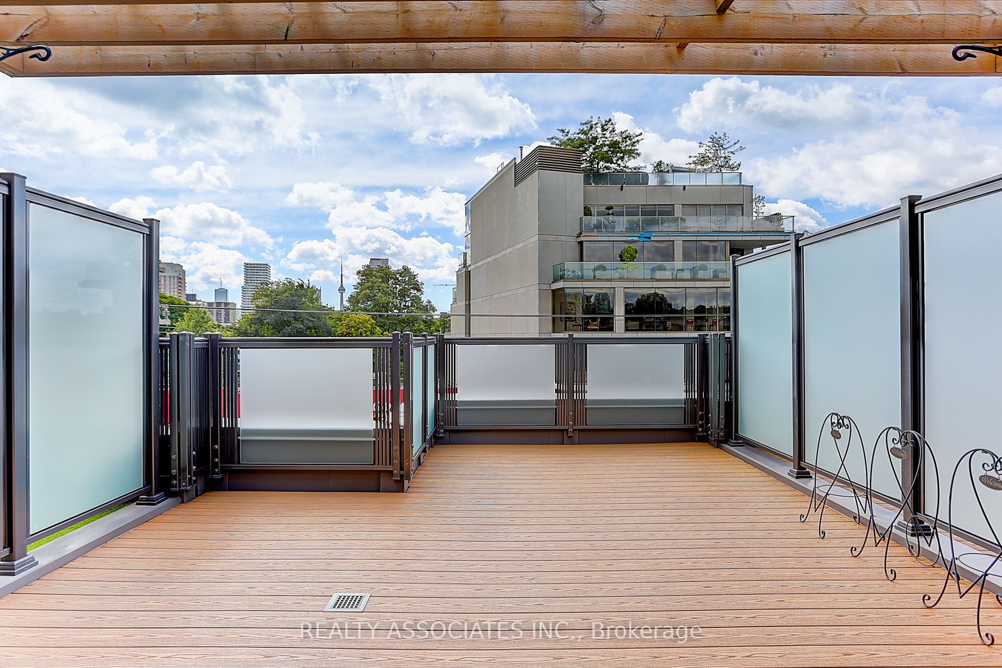 270 Davenport Road Th3 Property Photo 44