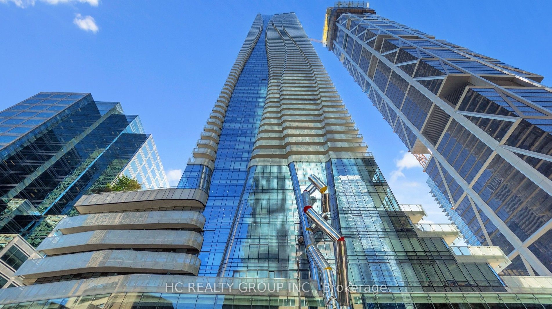 1 Bloor Street E 6209 Property Photo 1