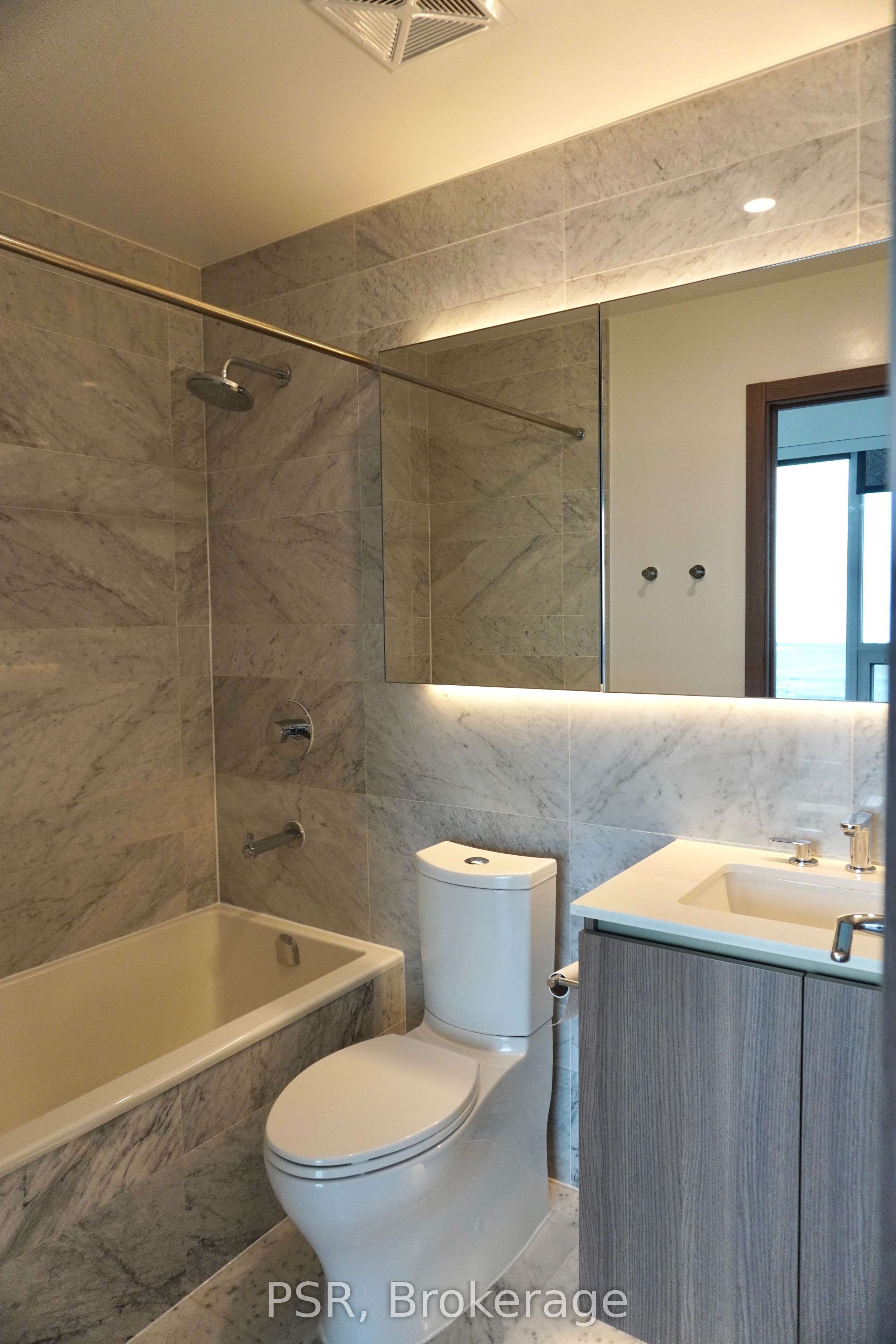19 Bathurst Street 2911 Property Photo 10