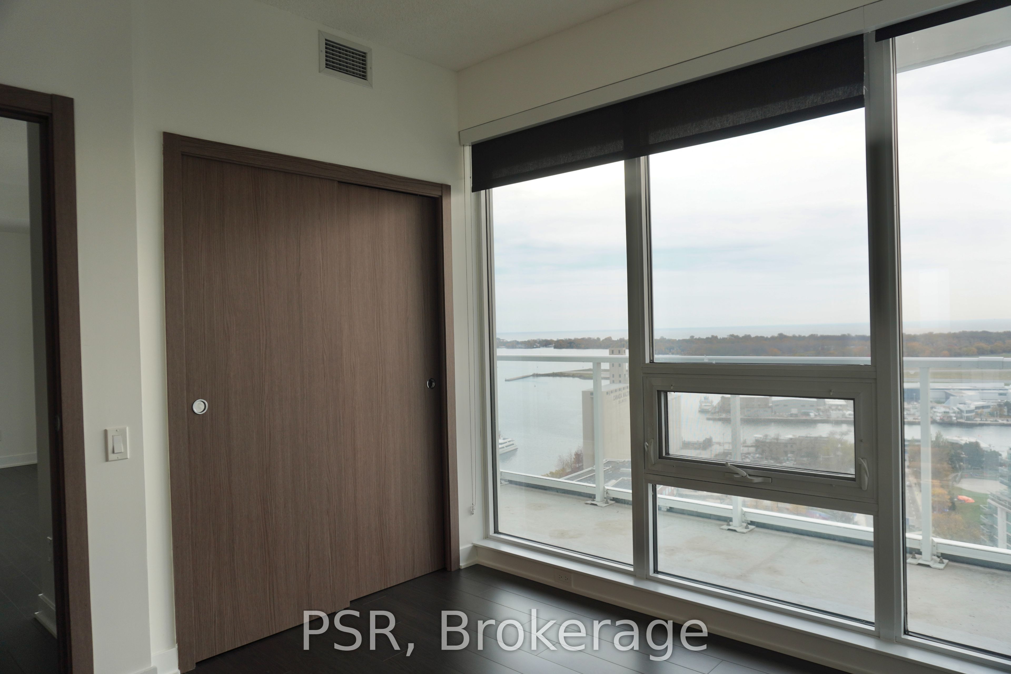 19 Bathurst Street 2911 Property Photo 13