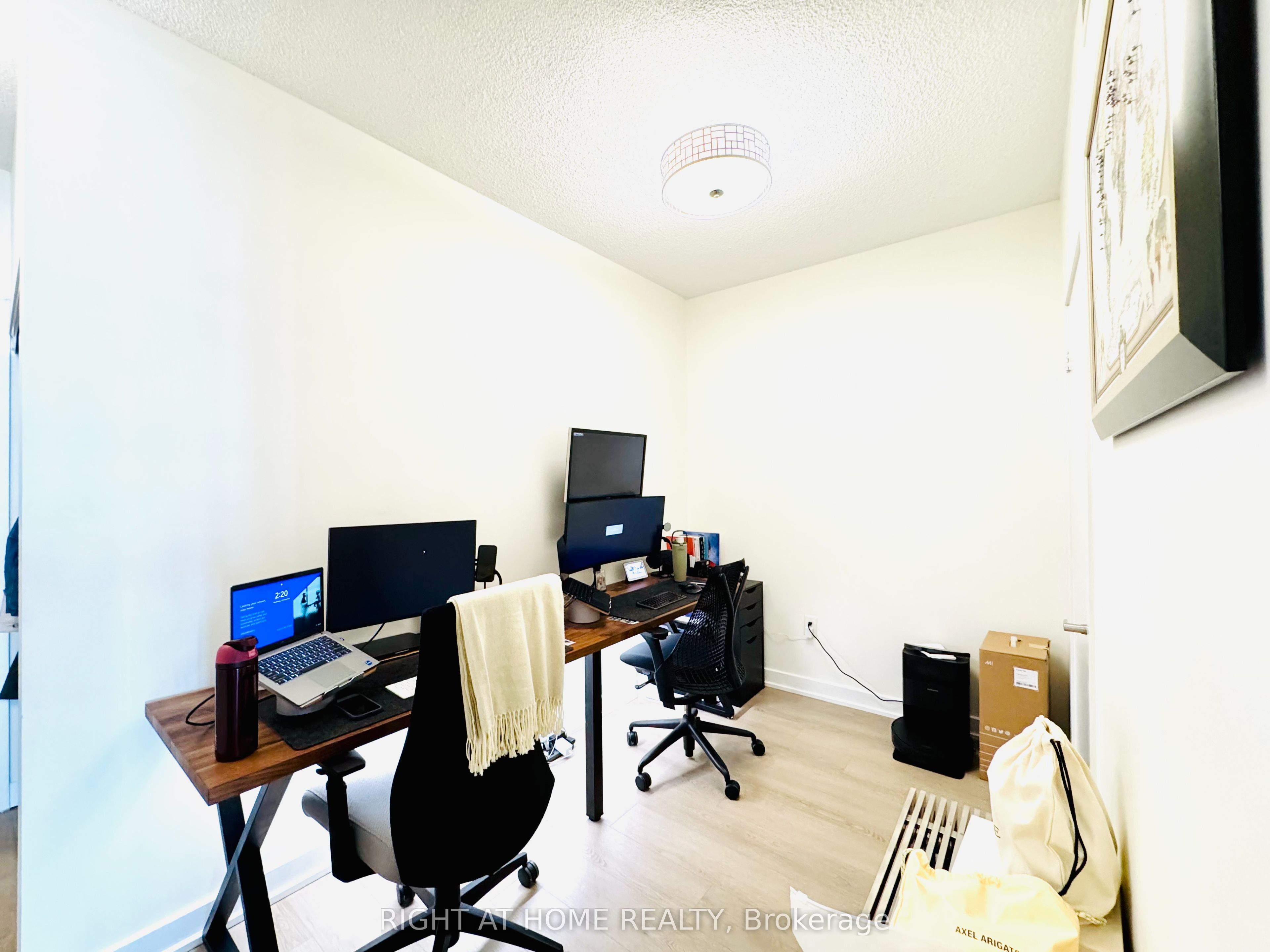 38 Dan Leckie Way 1815 Property Photo 16