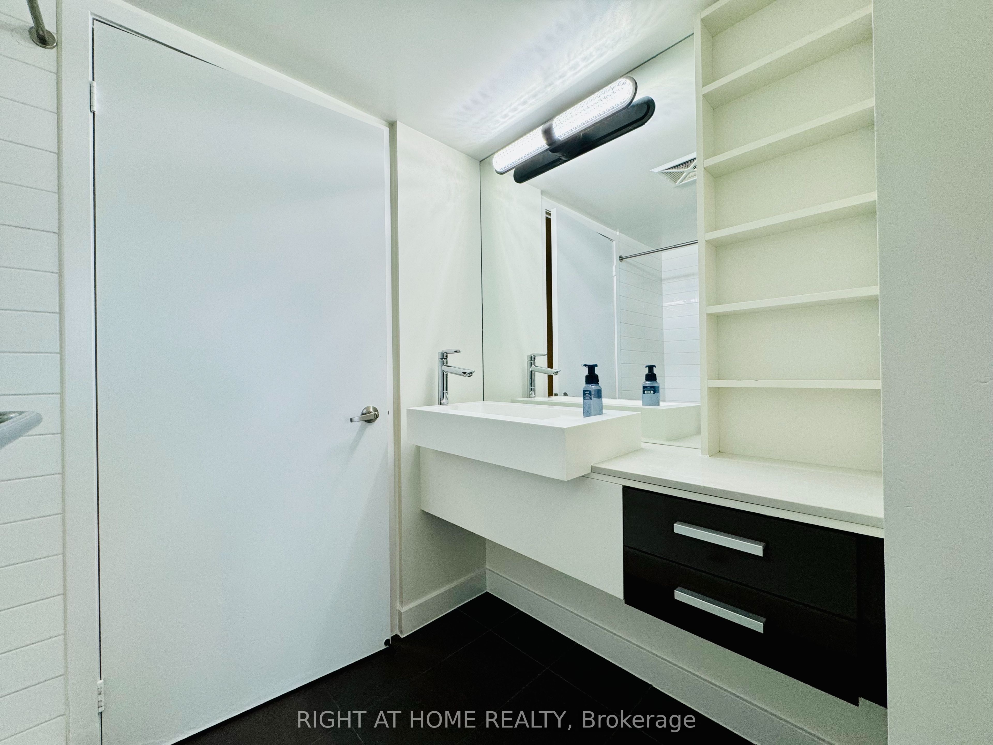 38 Dan Leckie Way 1815 Property Photo 29