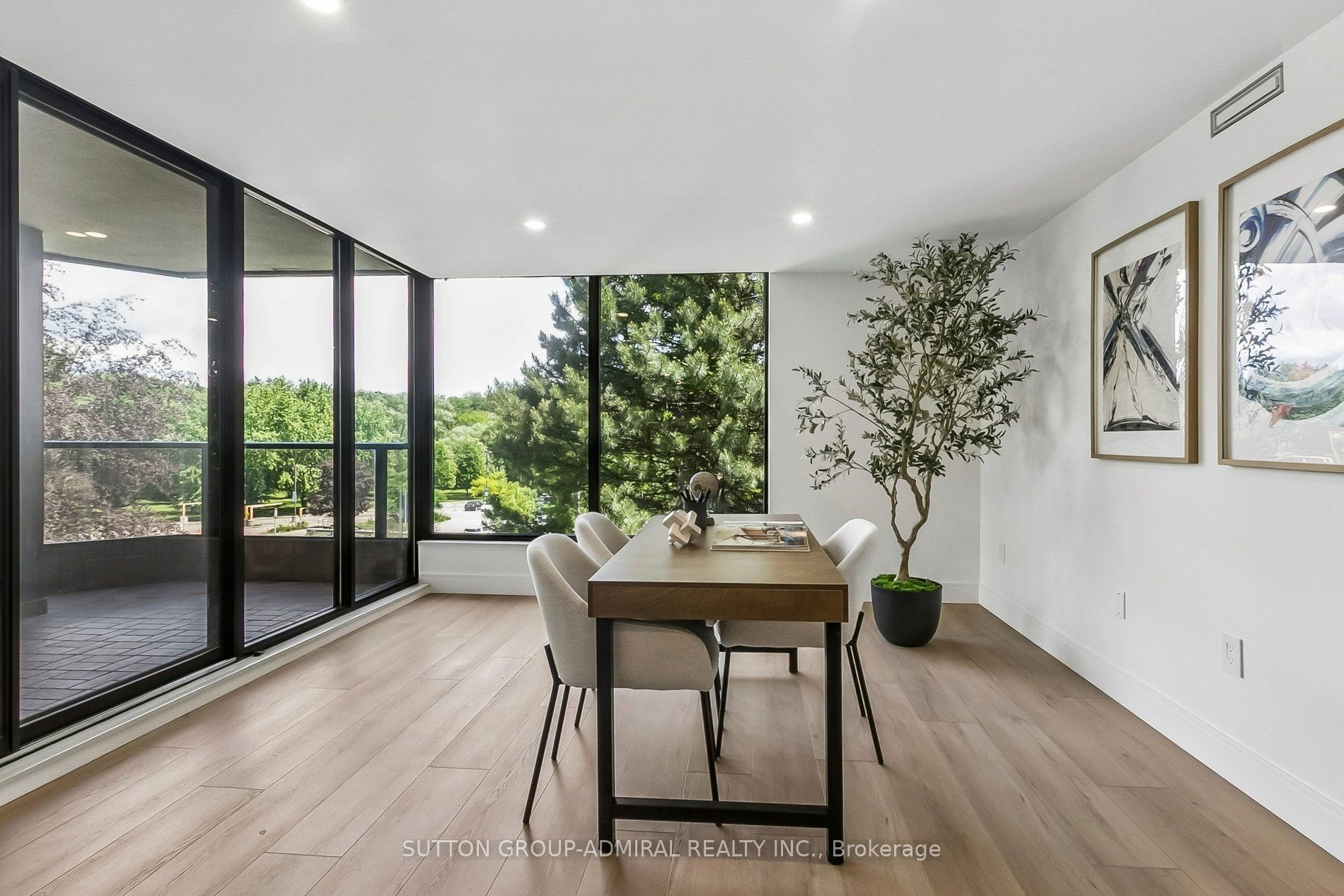 3900 Yonge Street 301 Property Photo 16