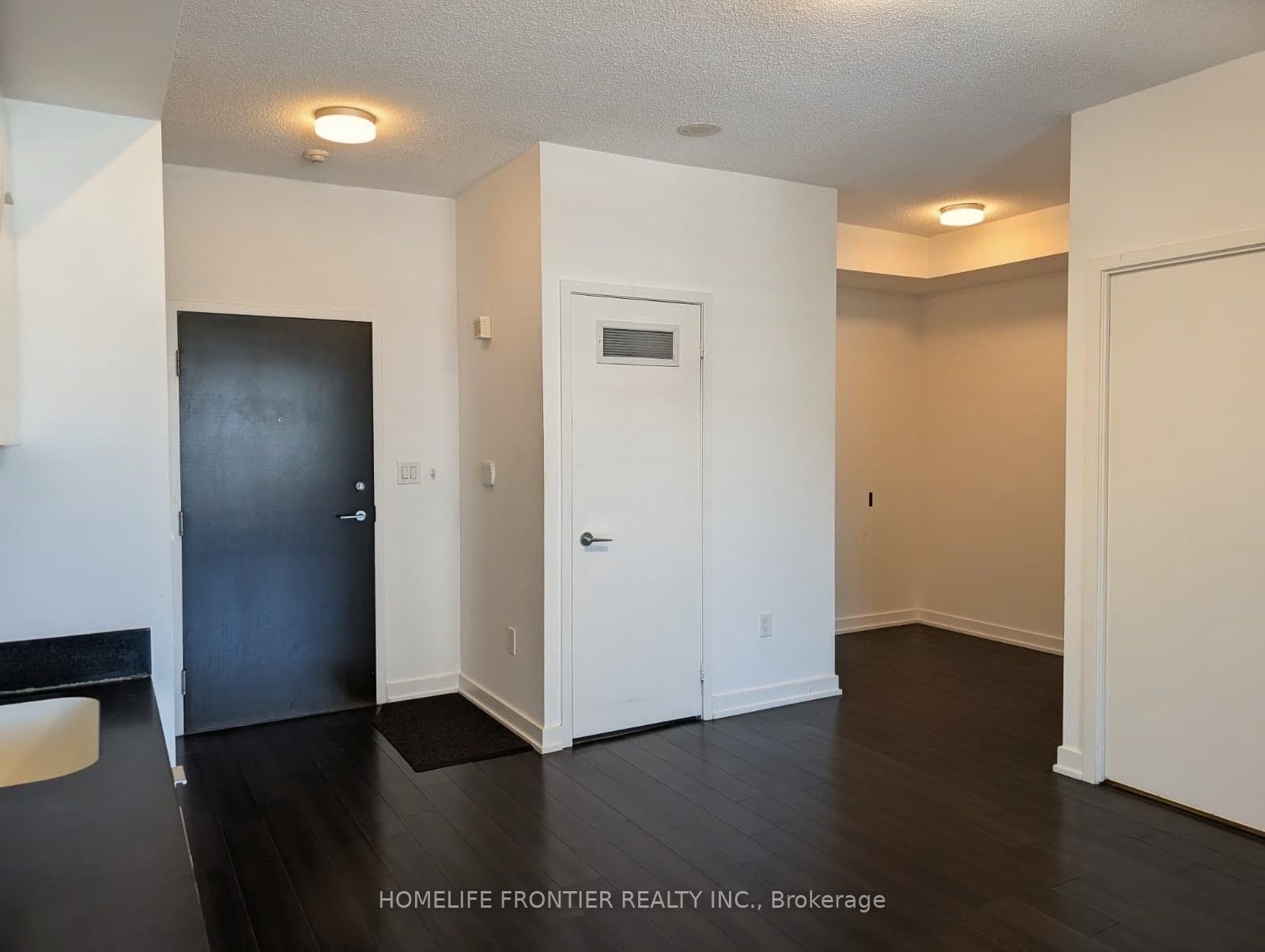 151 Dan Leckie Way 1017 Property Photo 3