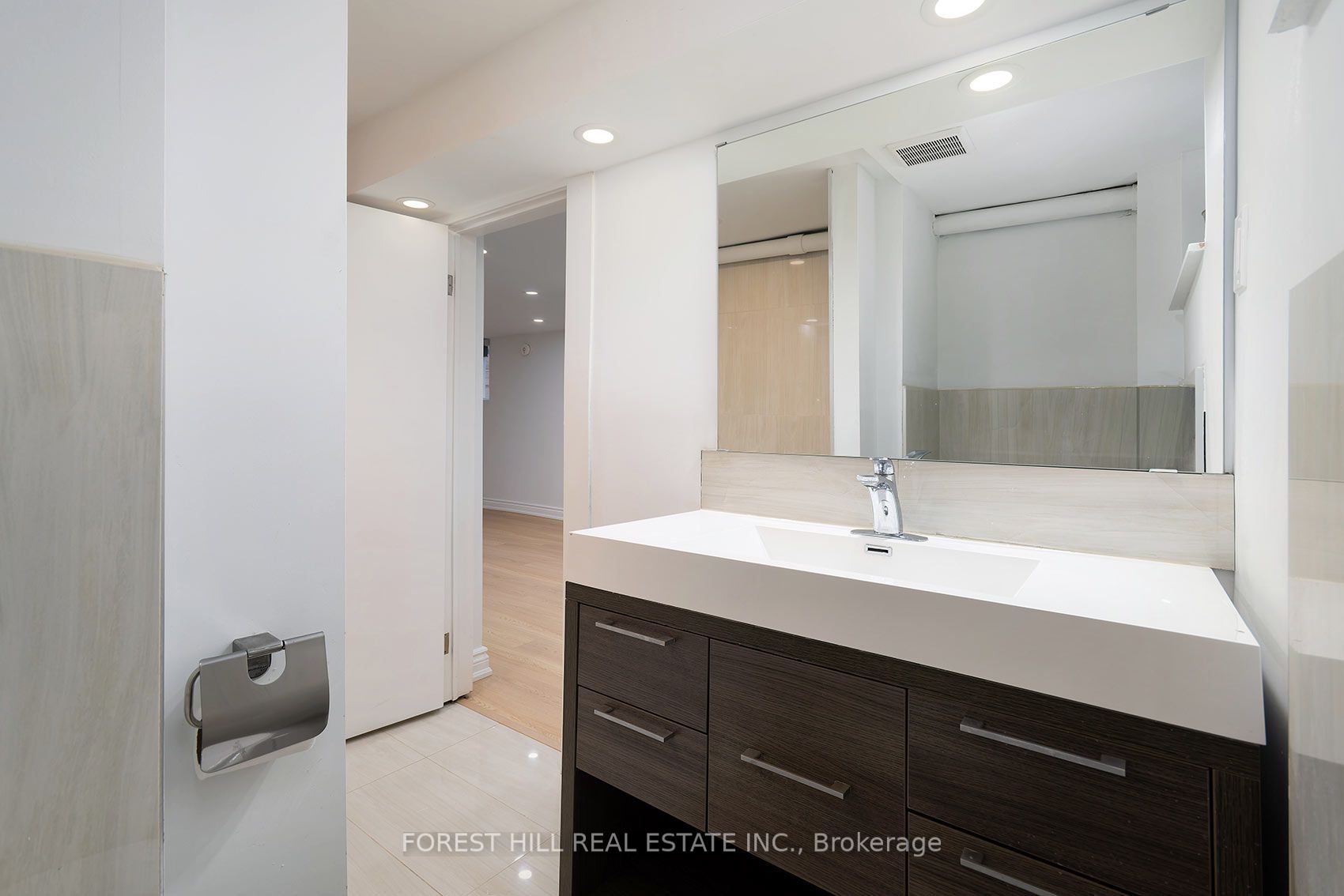 139 Craighurst Avenue Property Photo 45