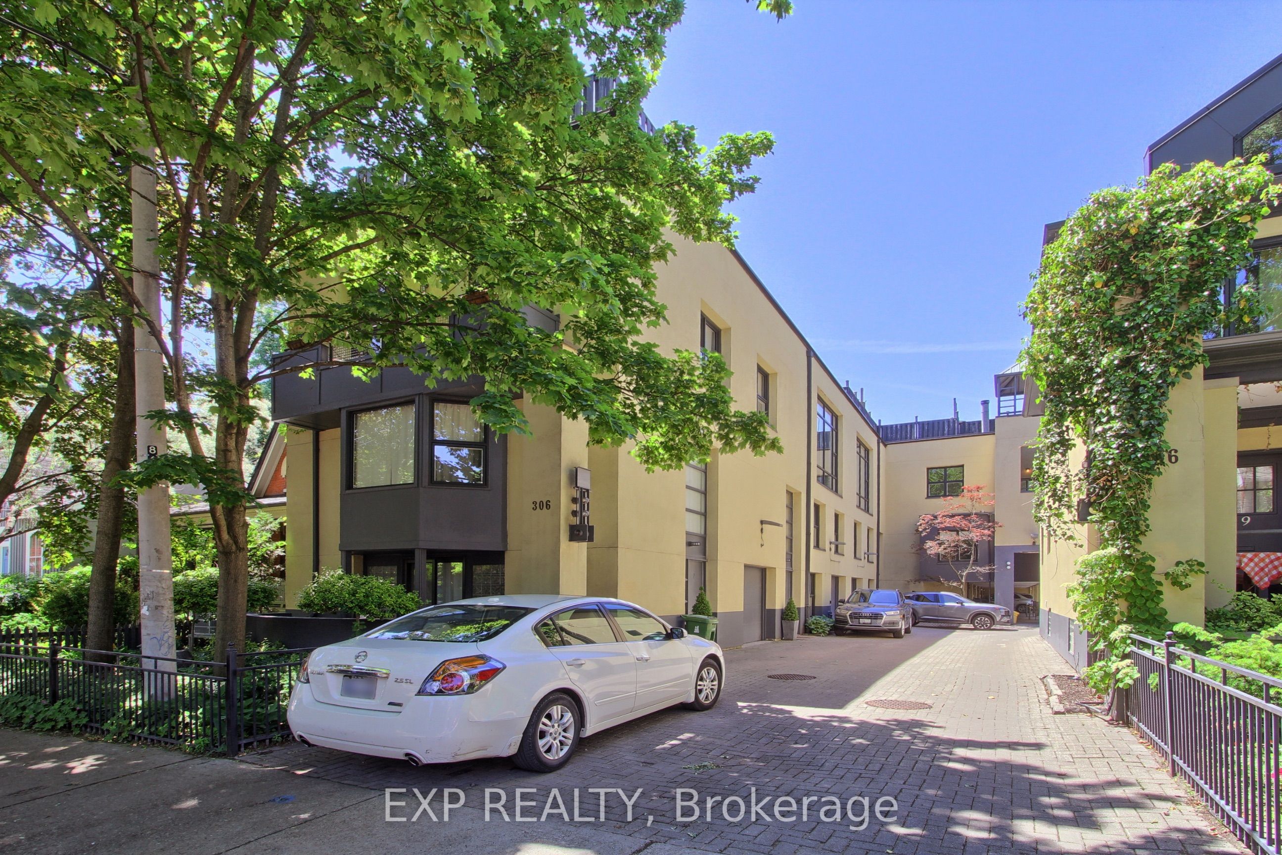 306 Sackville Street 4
