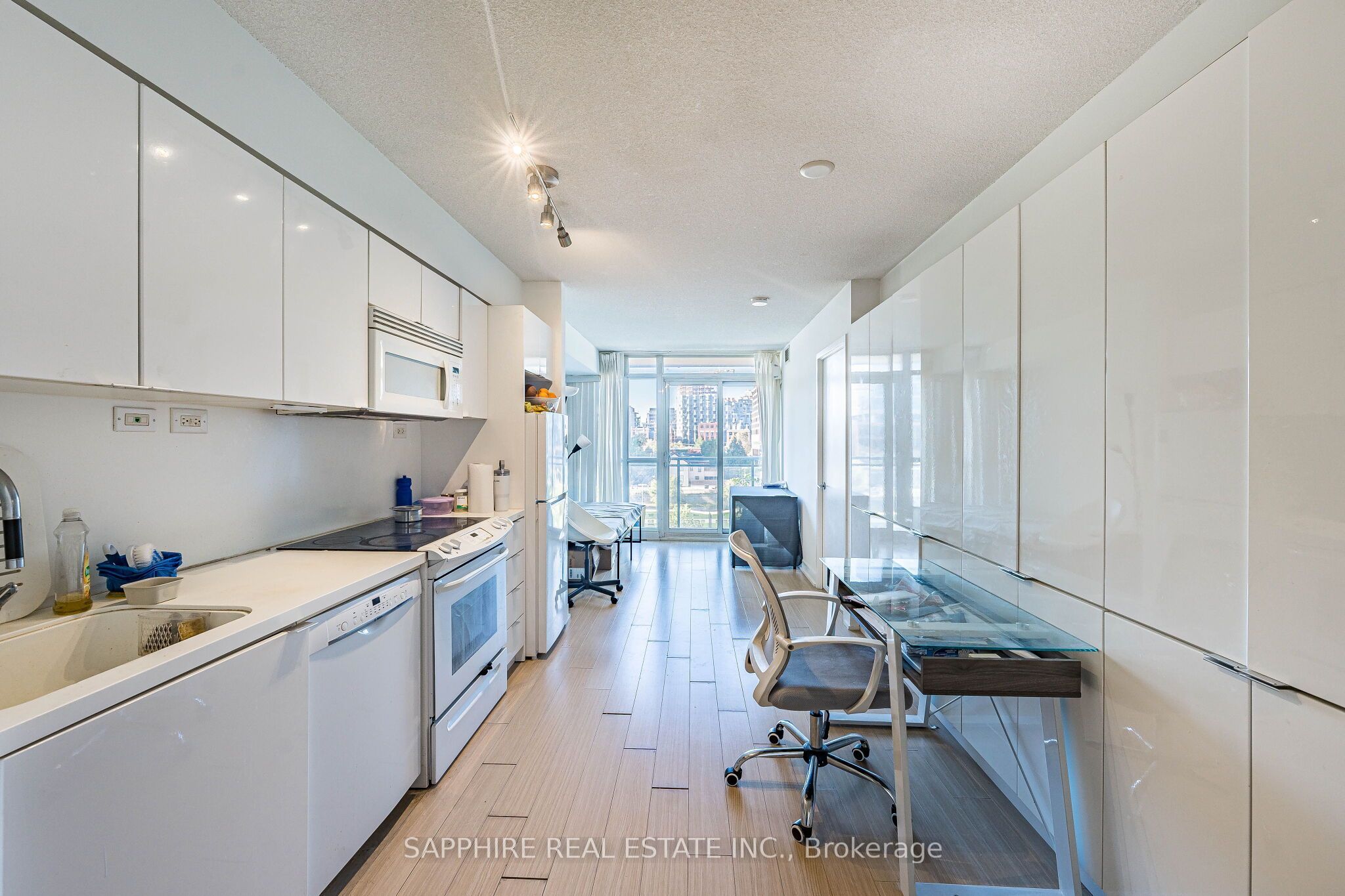 15 Iceboat Terrace 541 Property Photo 8