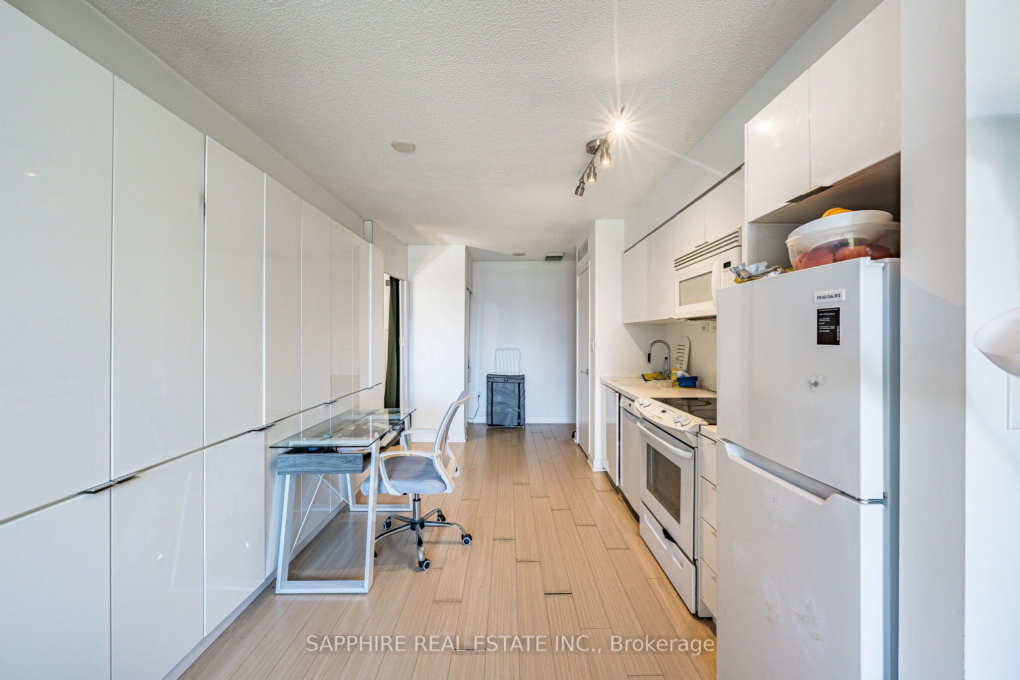 15 Iceboat Terrace 541 Property Photo 14