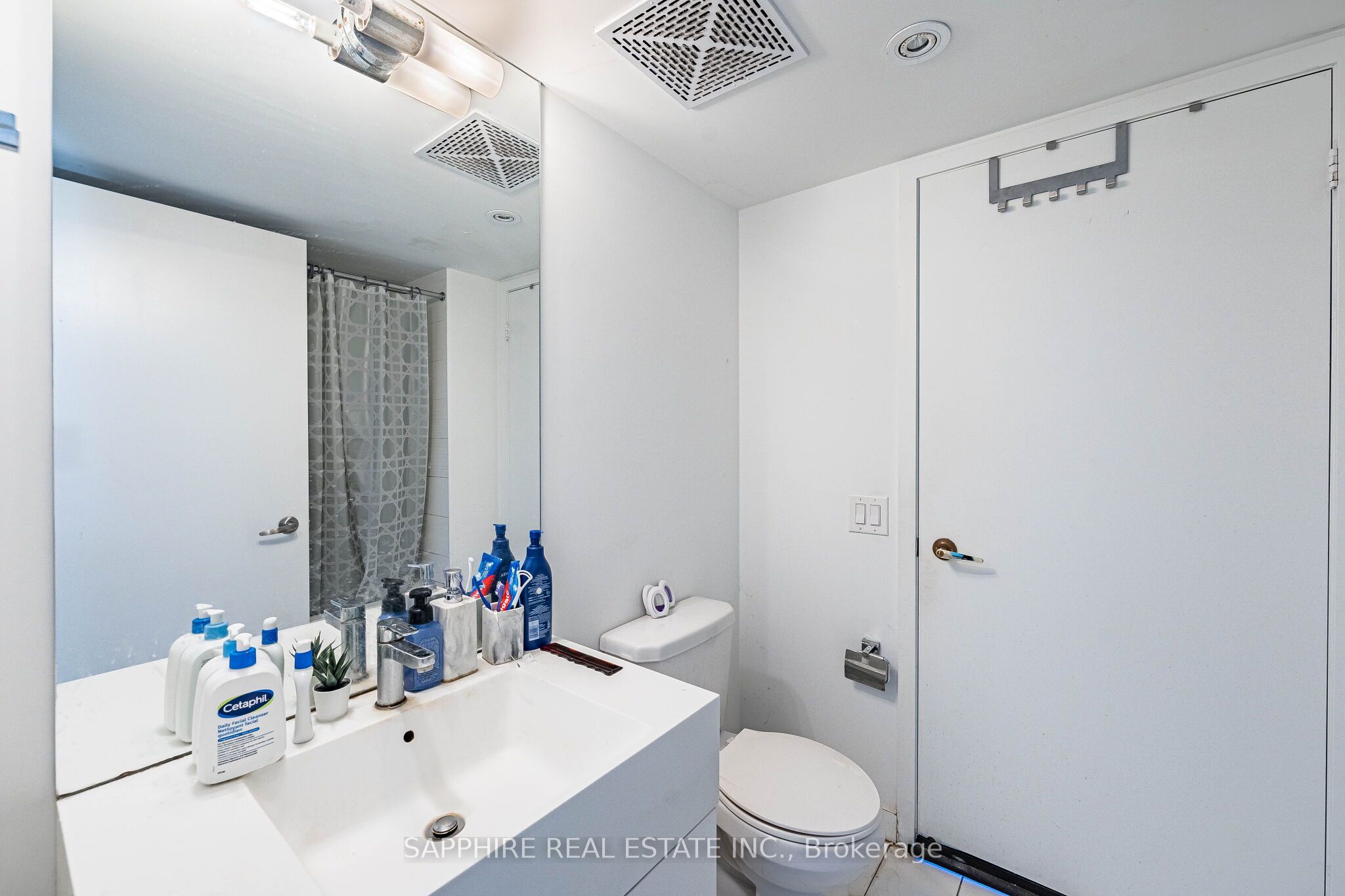 15 Iceboat Terrace 541 Property Photo 26