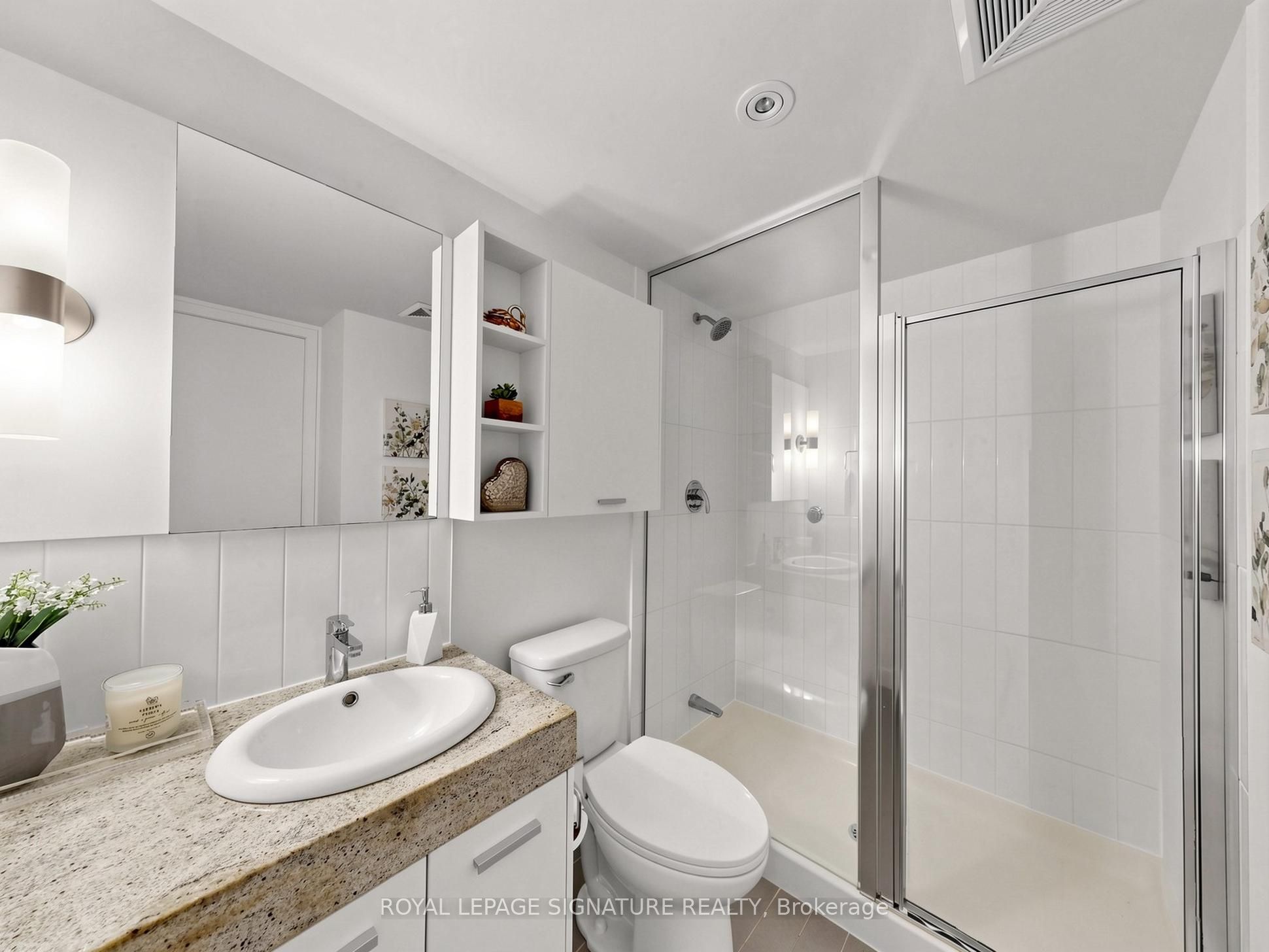 15 Singer Court 1211 Property Photo 17