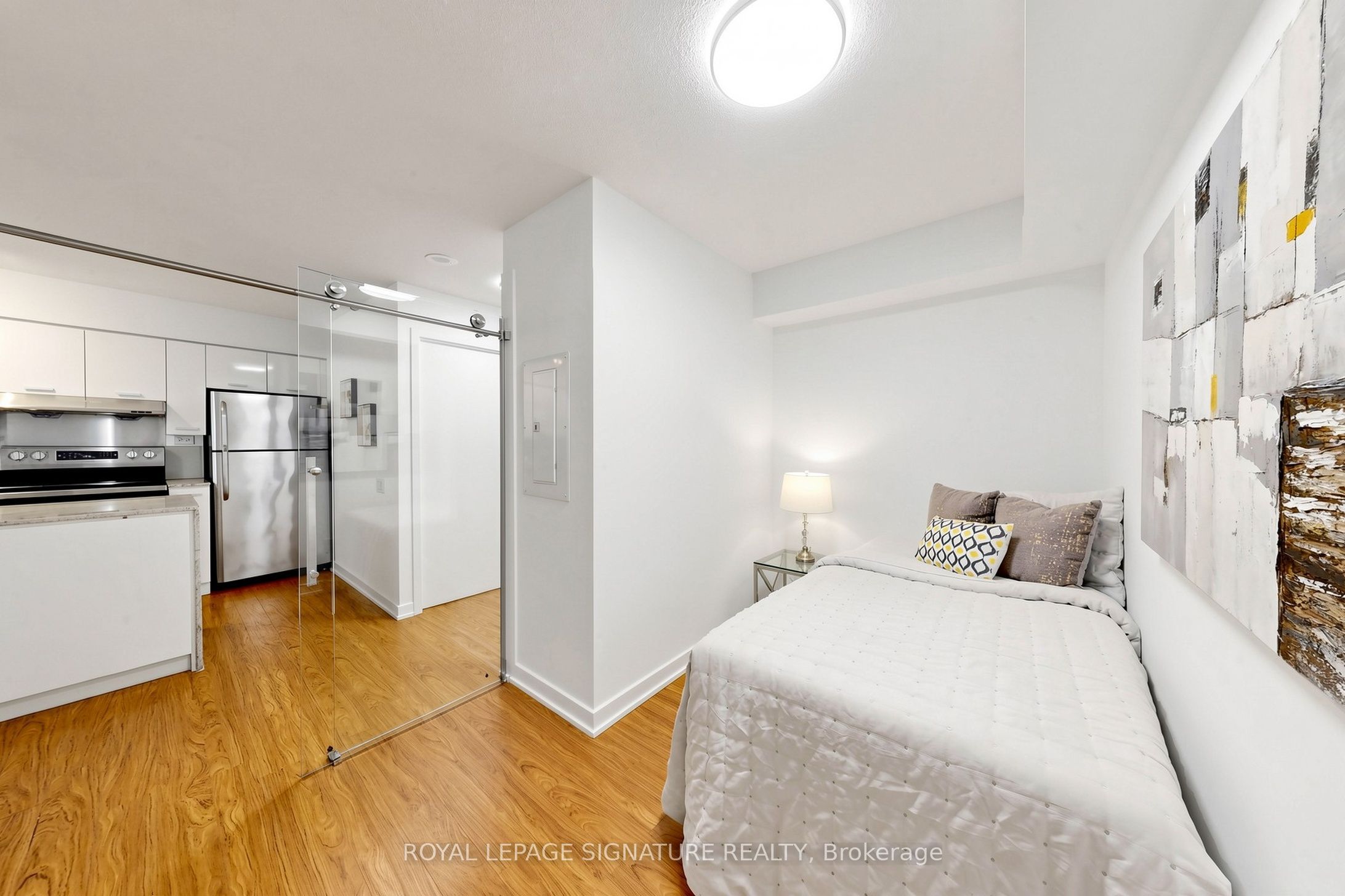 15 Singer Court 1211 Property Photo 20