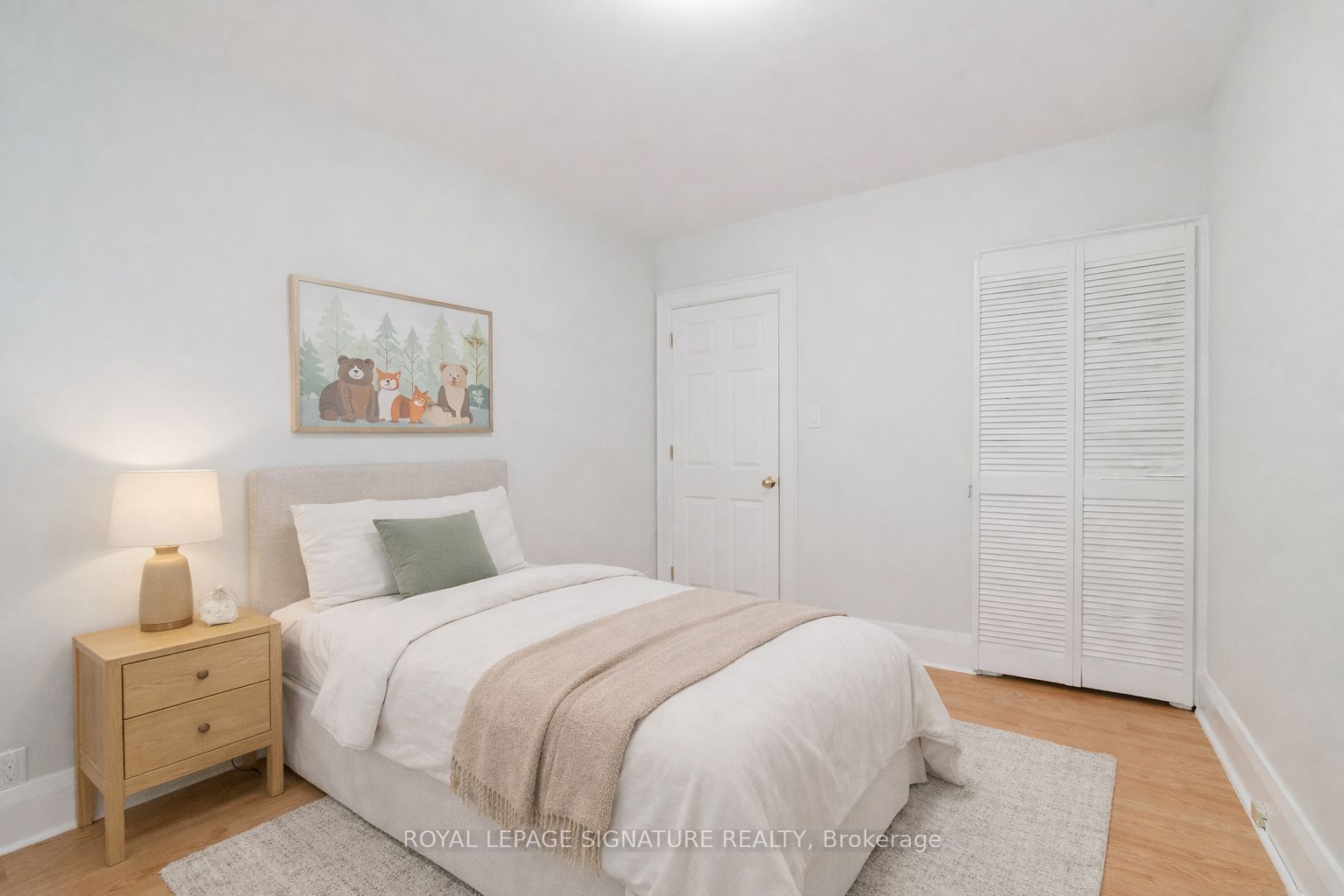 27 Hillsboro Avenue Unit 2 Property Photo 2