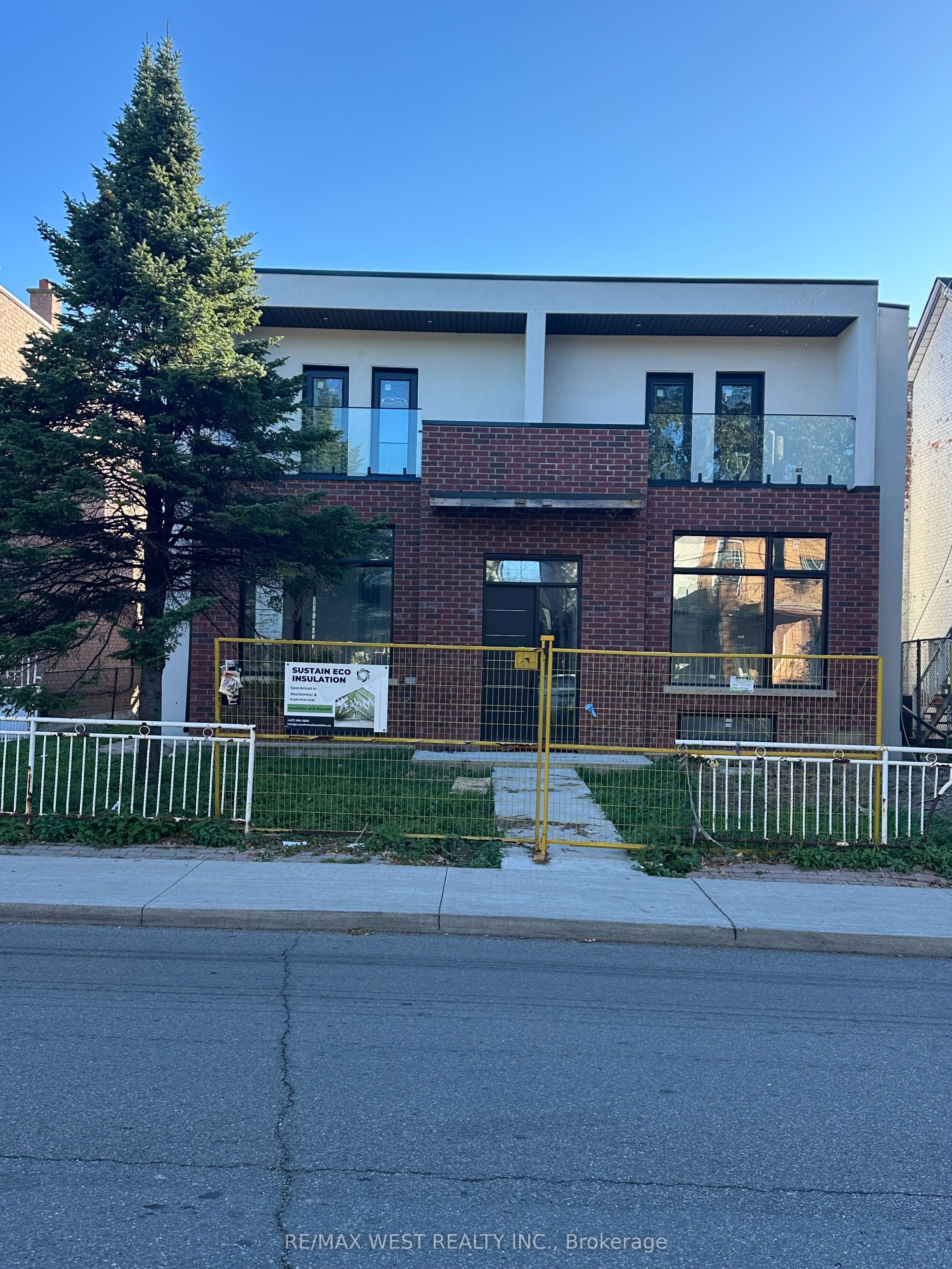 145 Dovercourt Road Property Photo 1