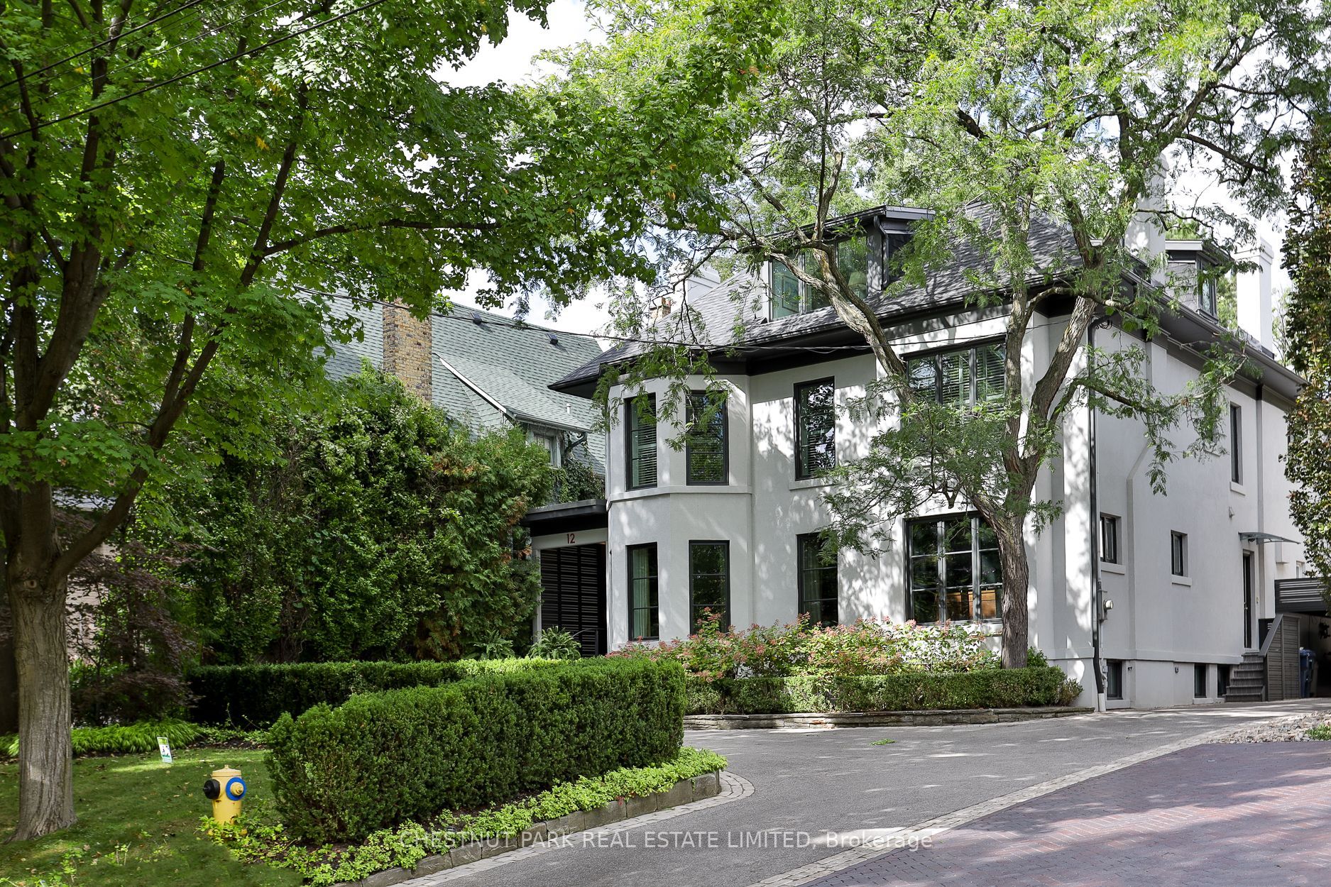 12 Shorncliffe Avenue Property Photo 1