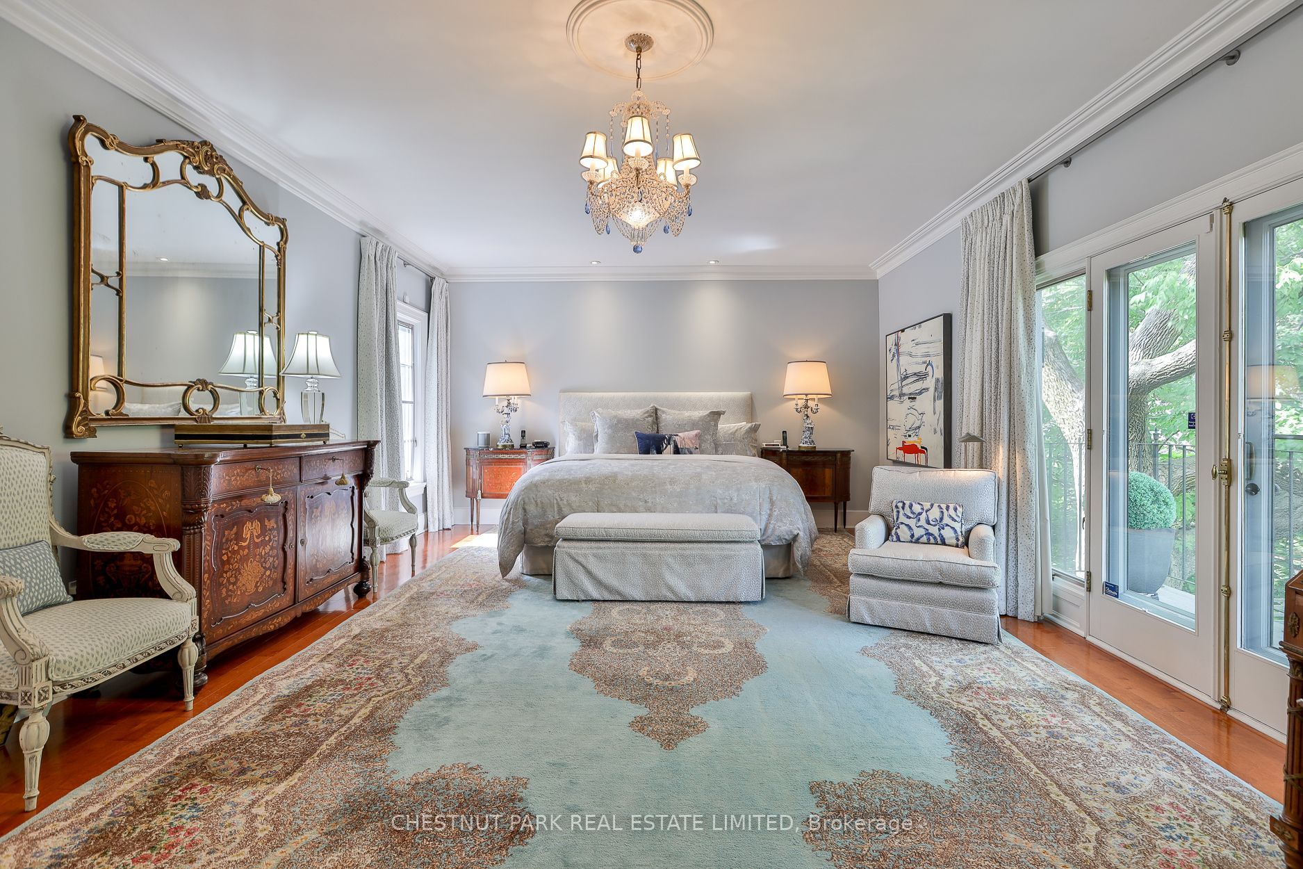 12 Shorncliffe Avenue Property Photo 22