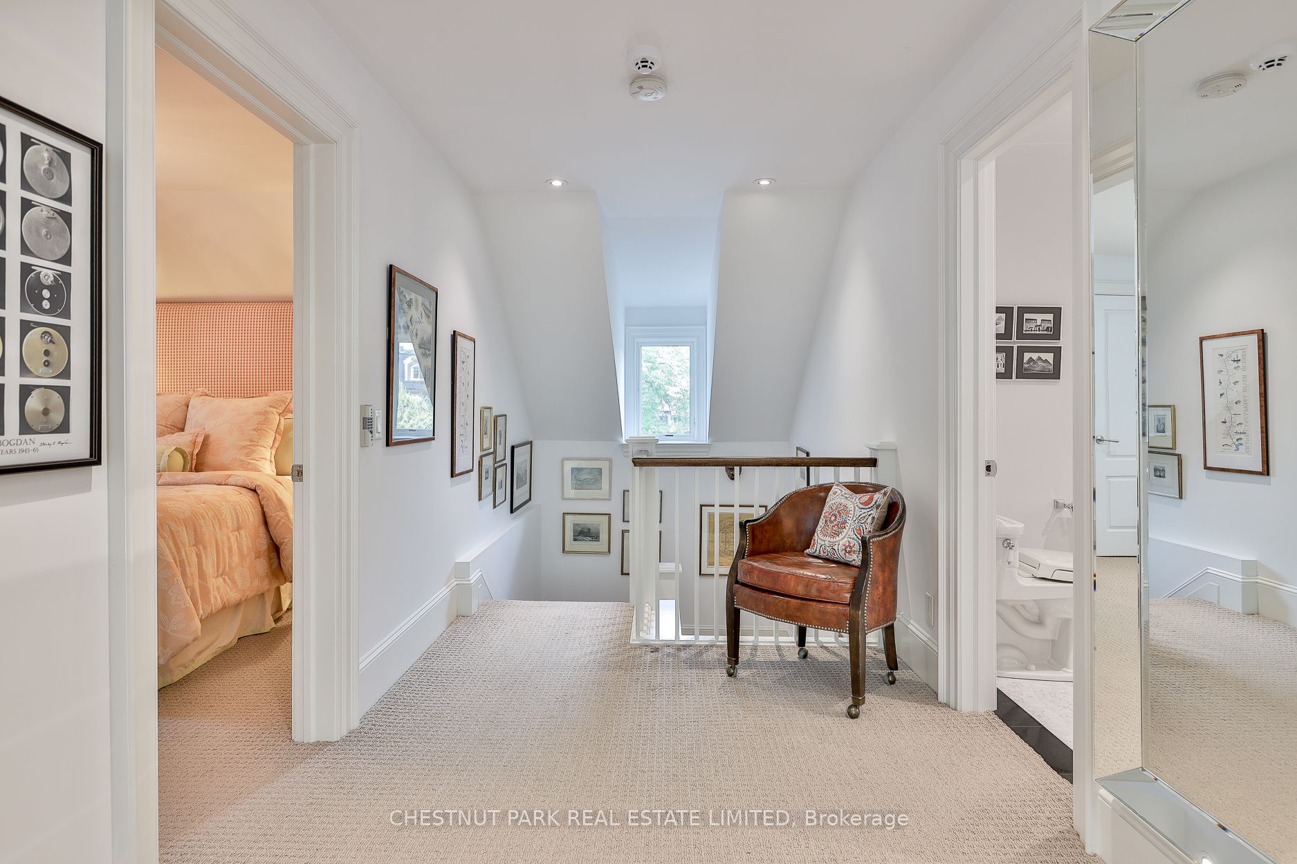 12 Shorncliffe Avenue Property Photo 37