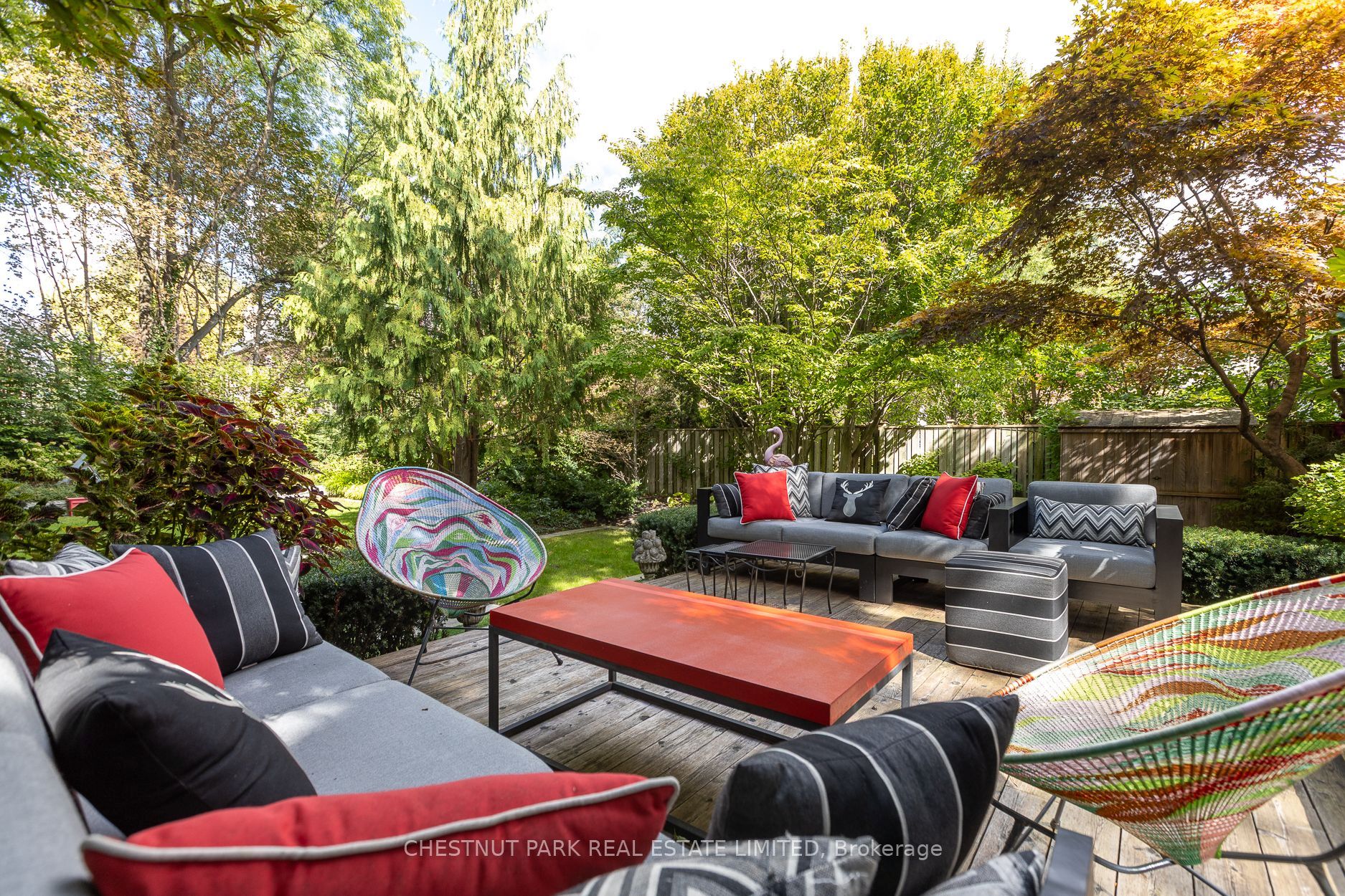 12 Shorncliffe Avenue Property Photo 43