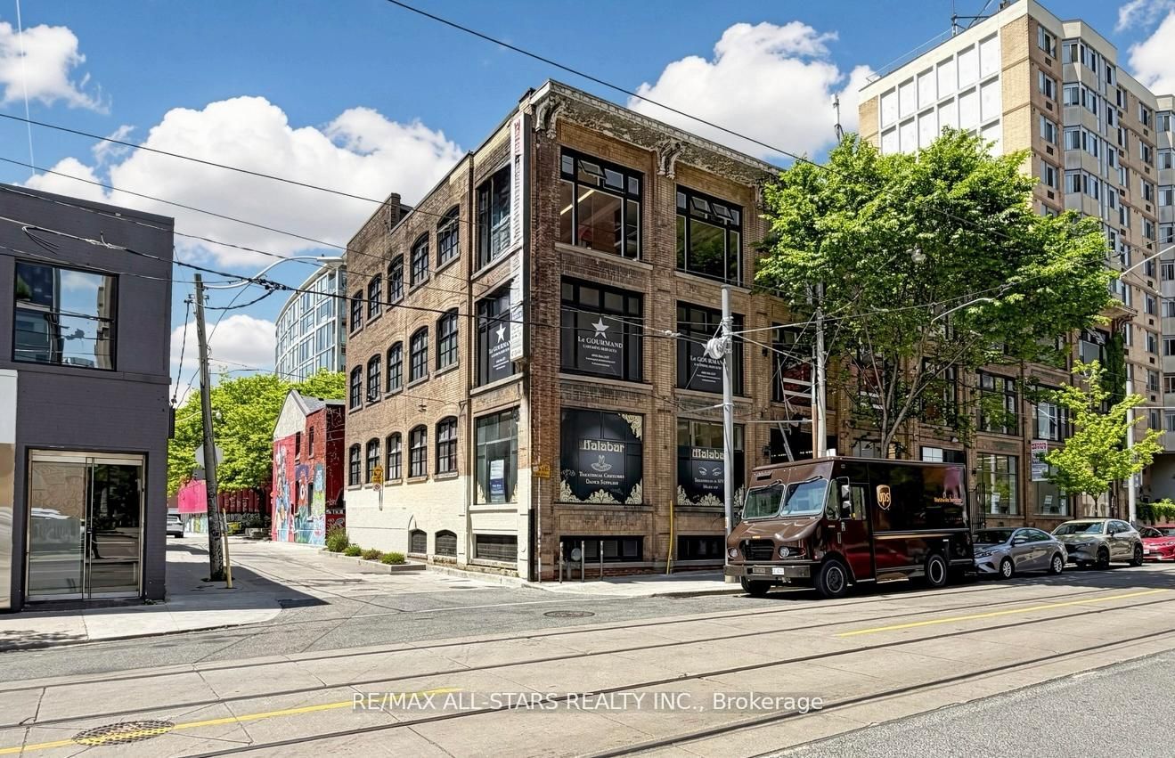 14 Mccaul Street Property Photo 1