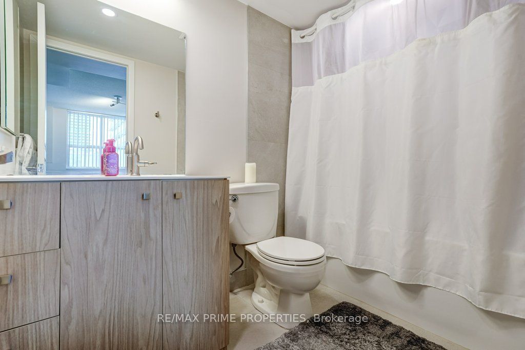 323 E Richmond Street 1009 Property Photo 17