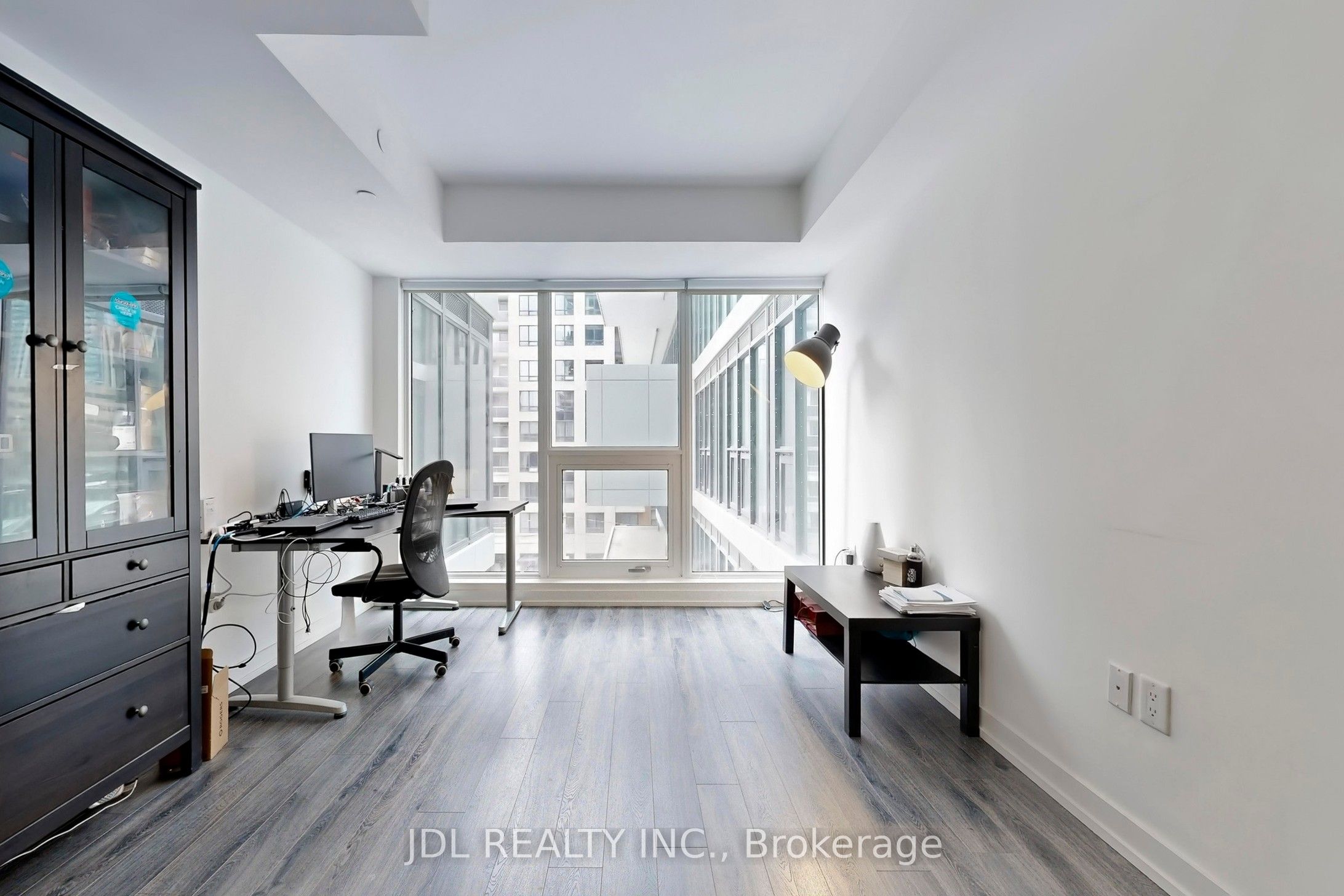 77 Shuter Street 501 Property Photo 7