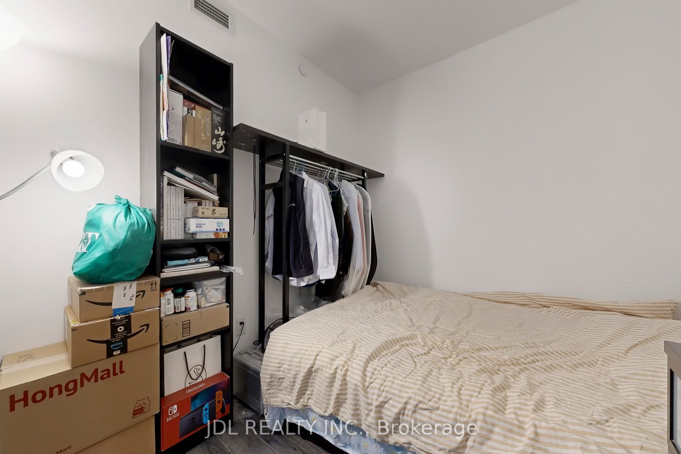 77 Shuter Street 501 Property Photo 22