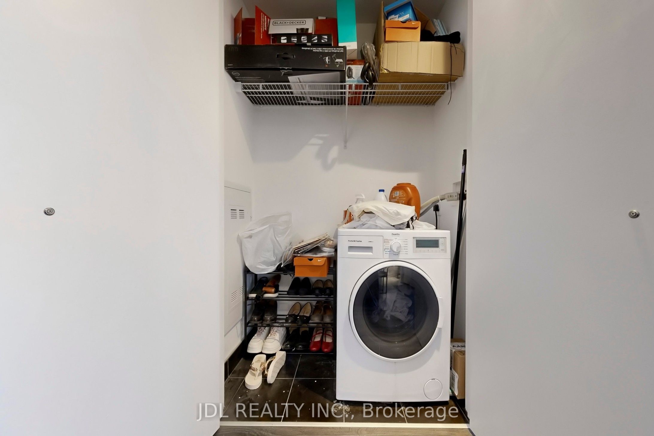 77 Shuter Street 501 Property Photo 24