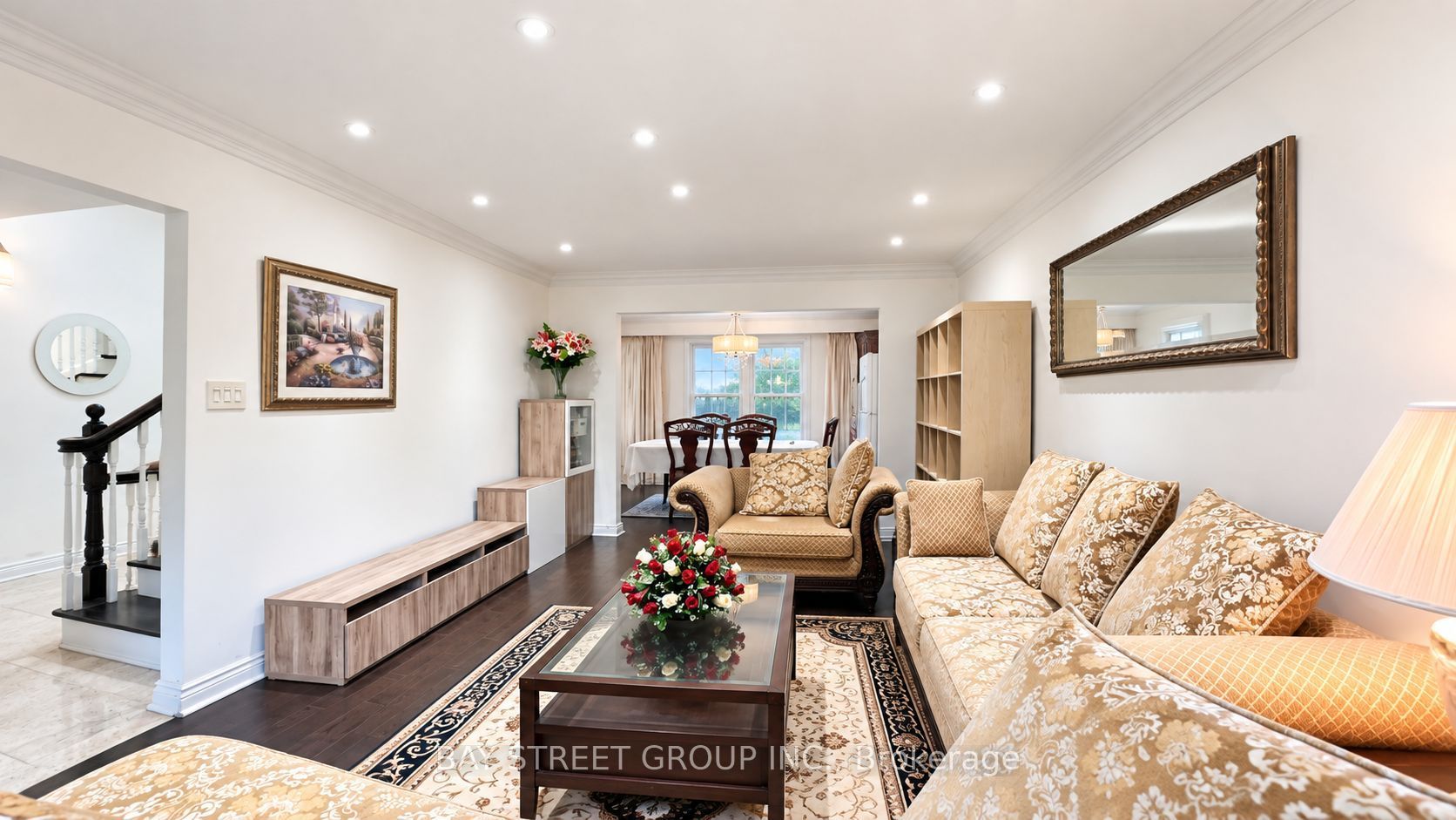 5 Elmira Court 201 Property Photo 6