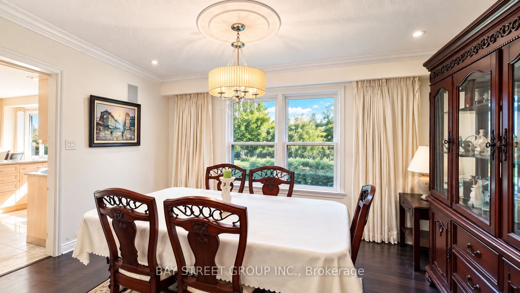 5 Elmira Court 201 Property Photo 8