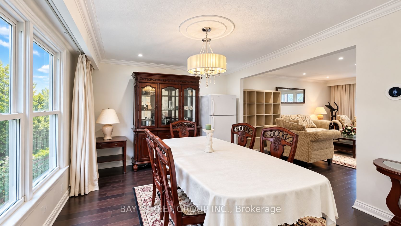 5 Elmira Court 201 Property Photo 9