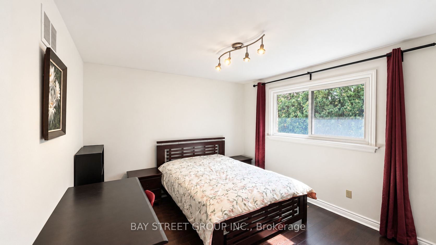 5 Elmira Court 201 Property Photo 16