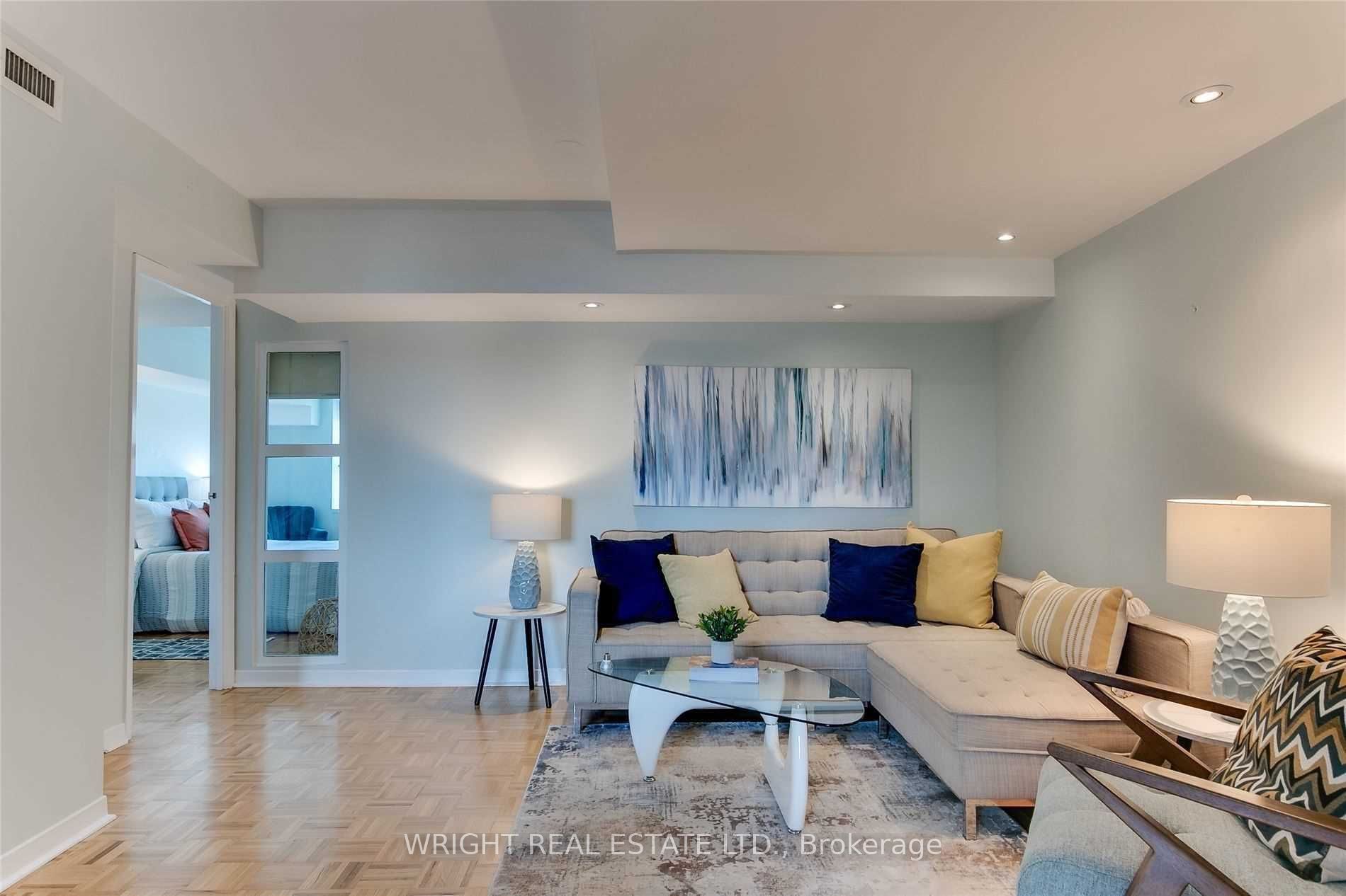 8 Oxford Street 306 Property Photo 8