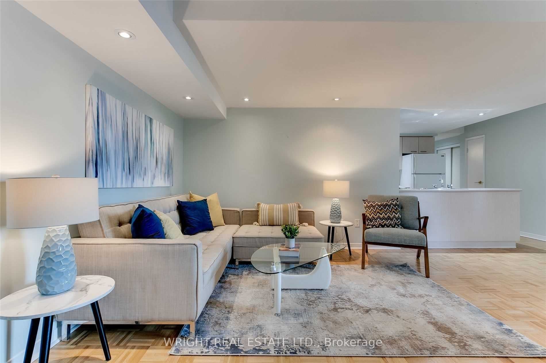 8 Oxford Street 306 Property Photo 10