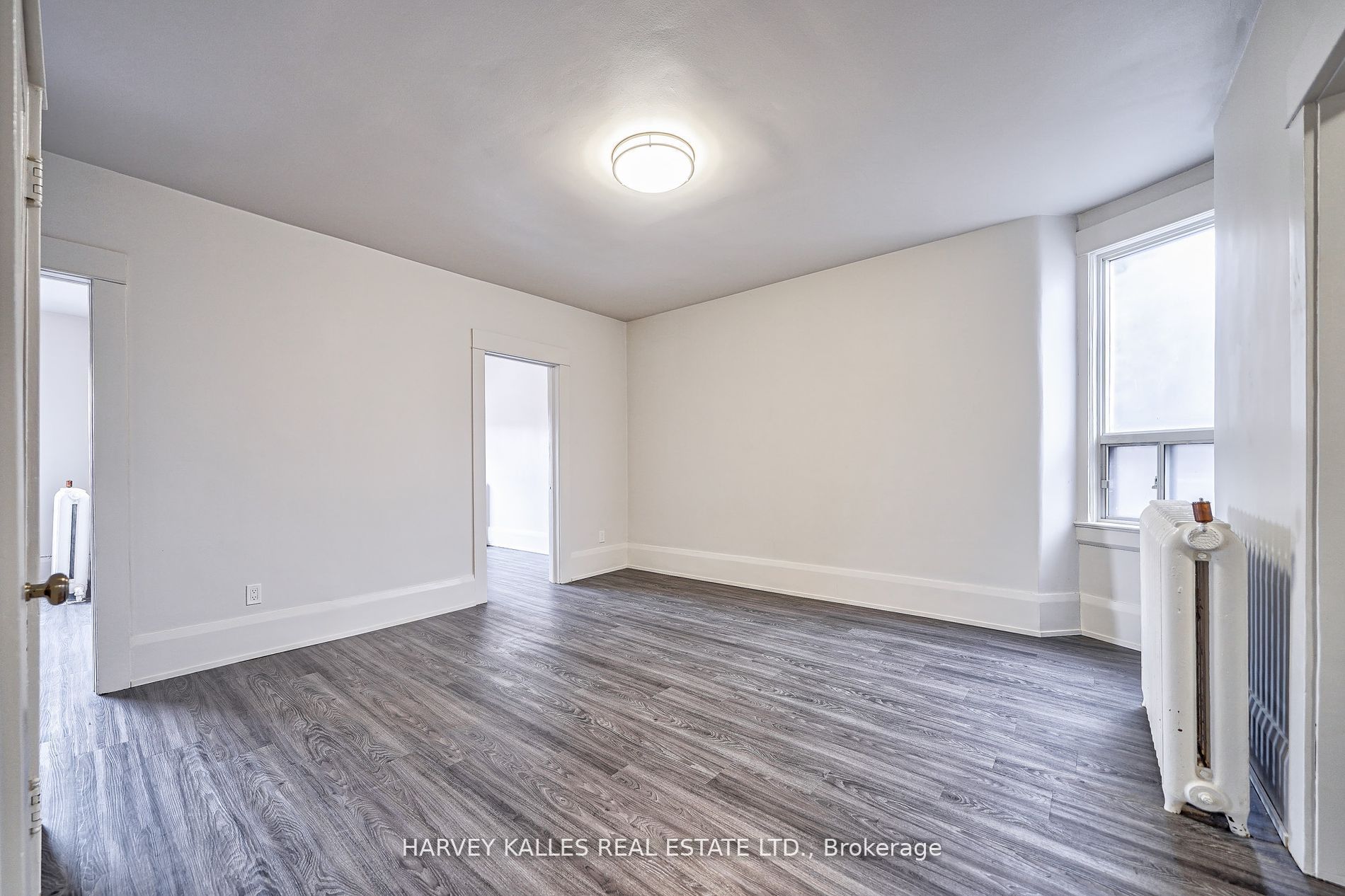 1072 St Clair Avenue W 1 Property Photo 8