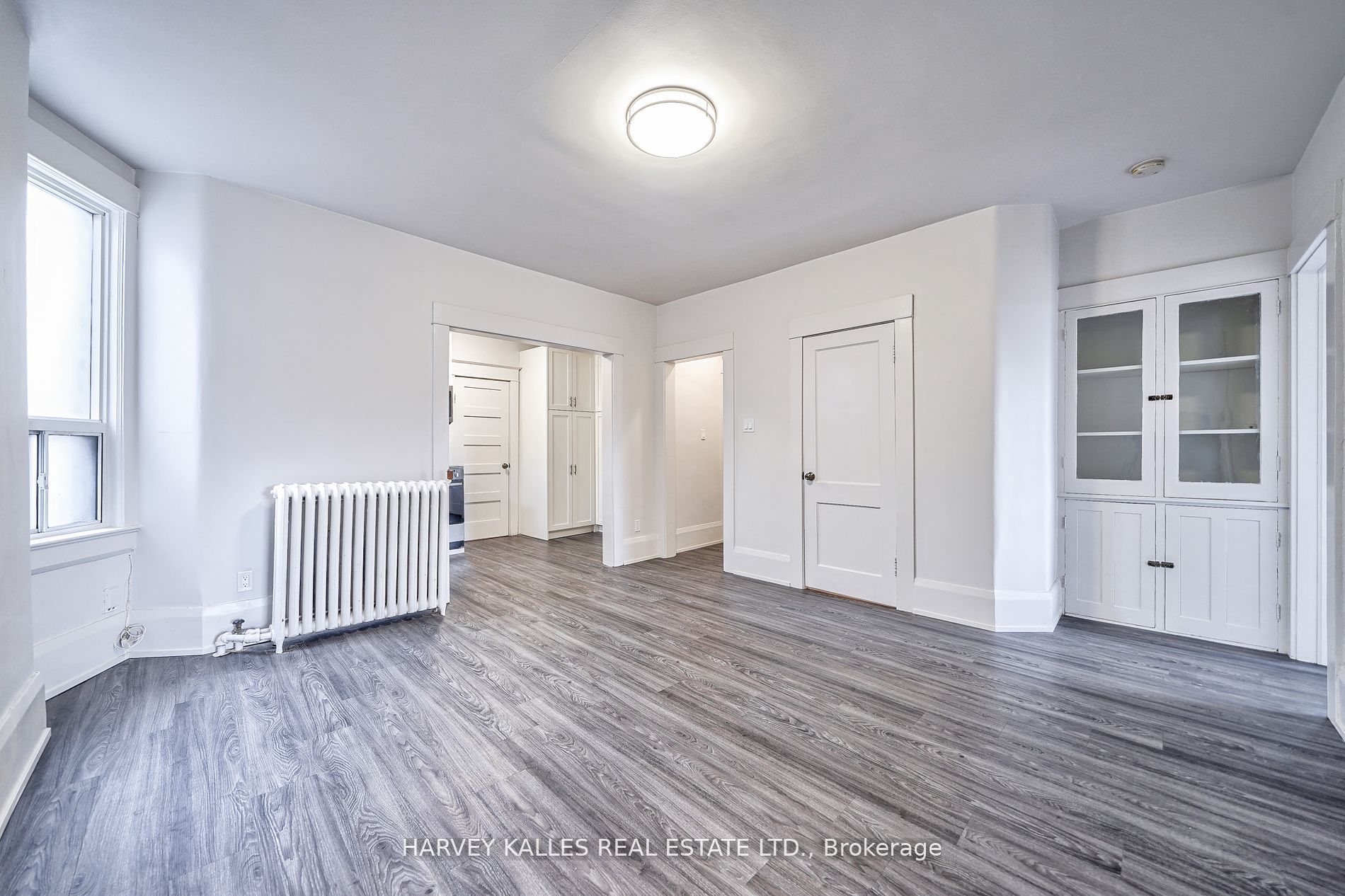 1072 St Clair Avenue W 1 Property Photo 11