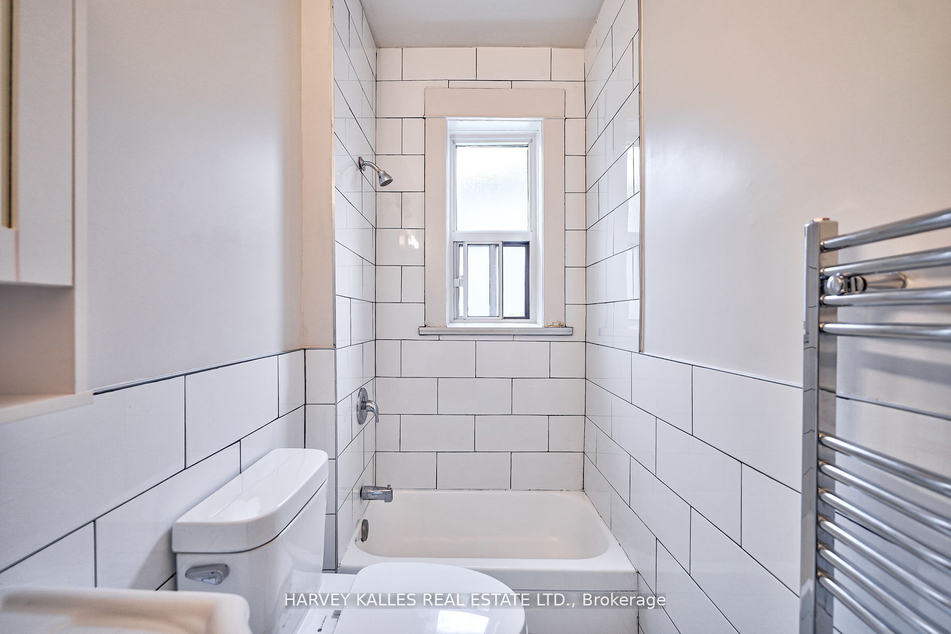 1072 St Clair Avenue W 1 Property Photo 17
