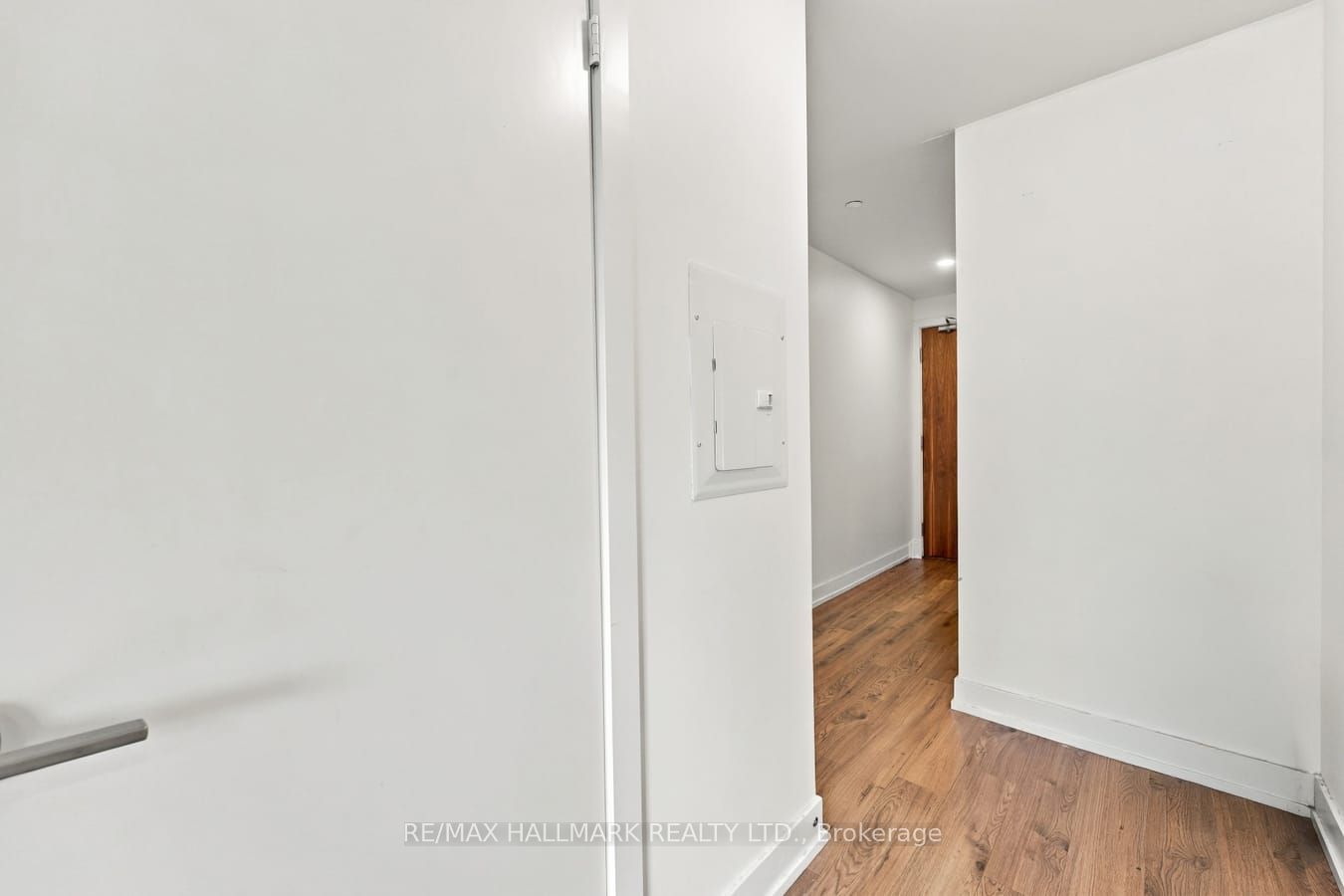 170 Chiltern Hill Road 507 Property Photo 4