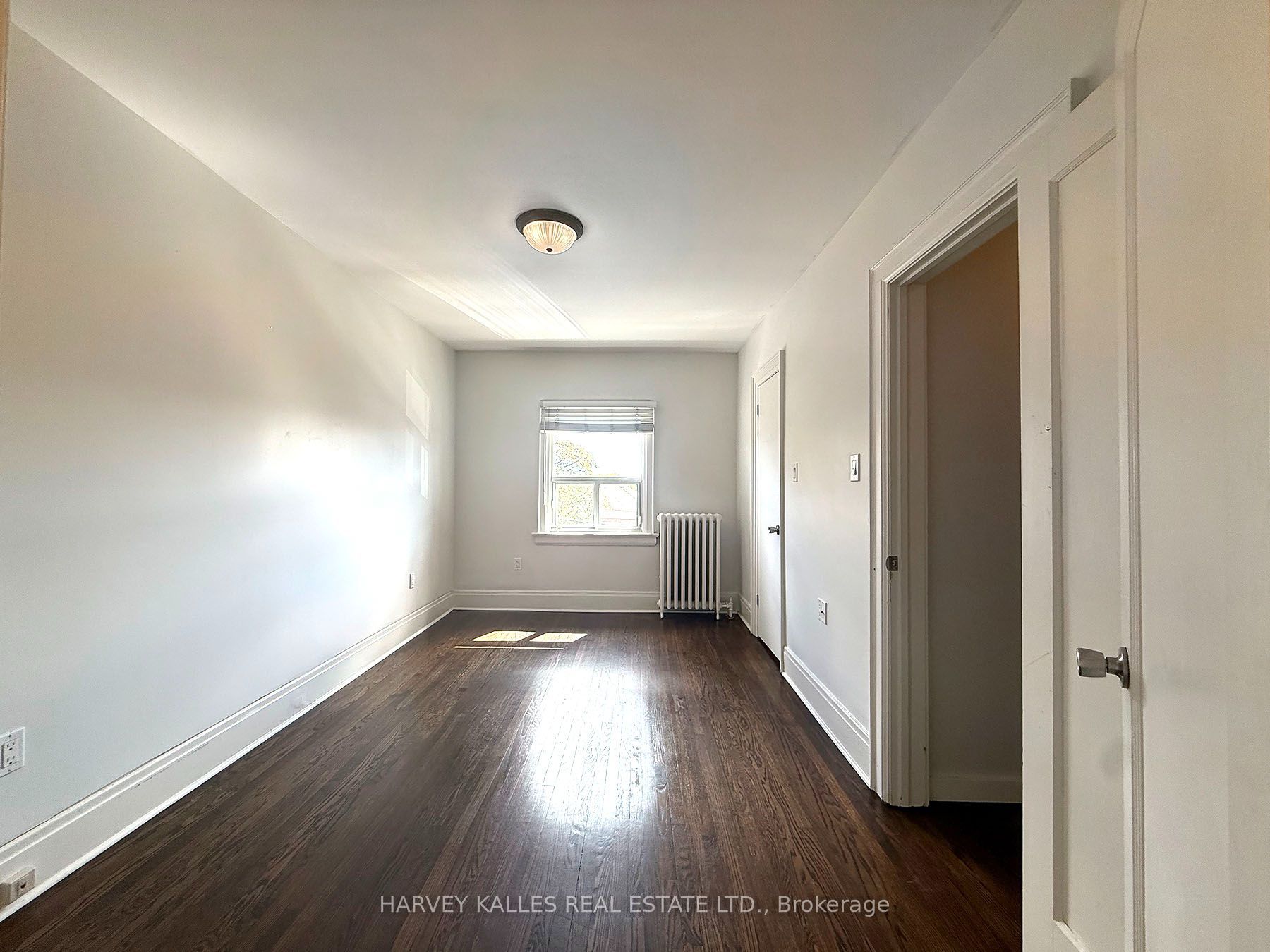 858 Davenport Road 201 Property Photo 10