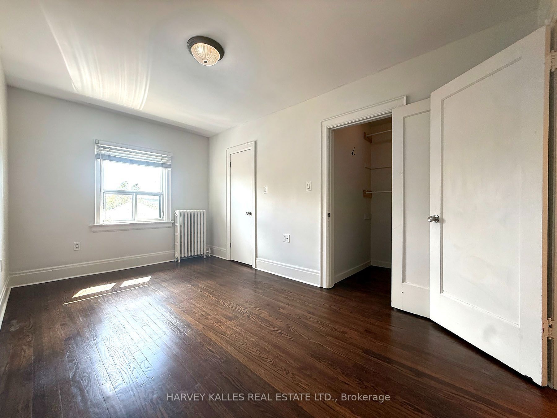 858 Davenport Road 201 Property Photo 11