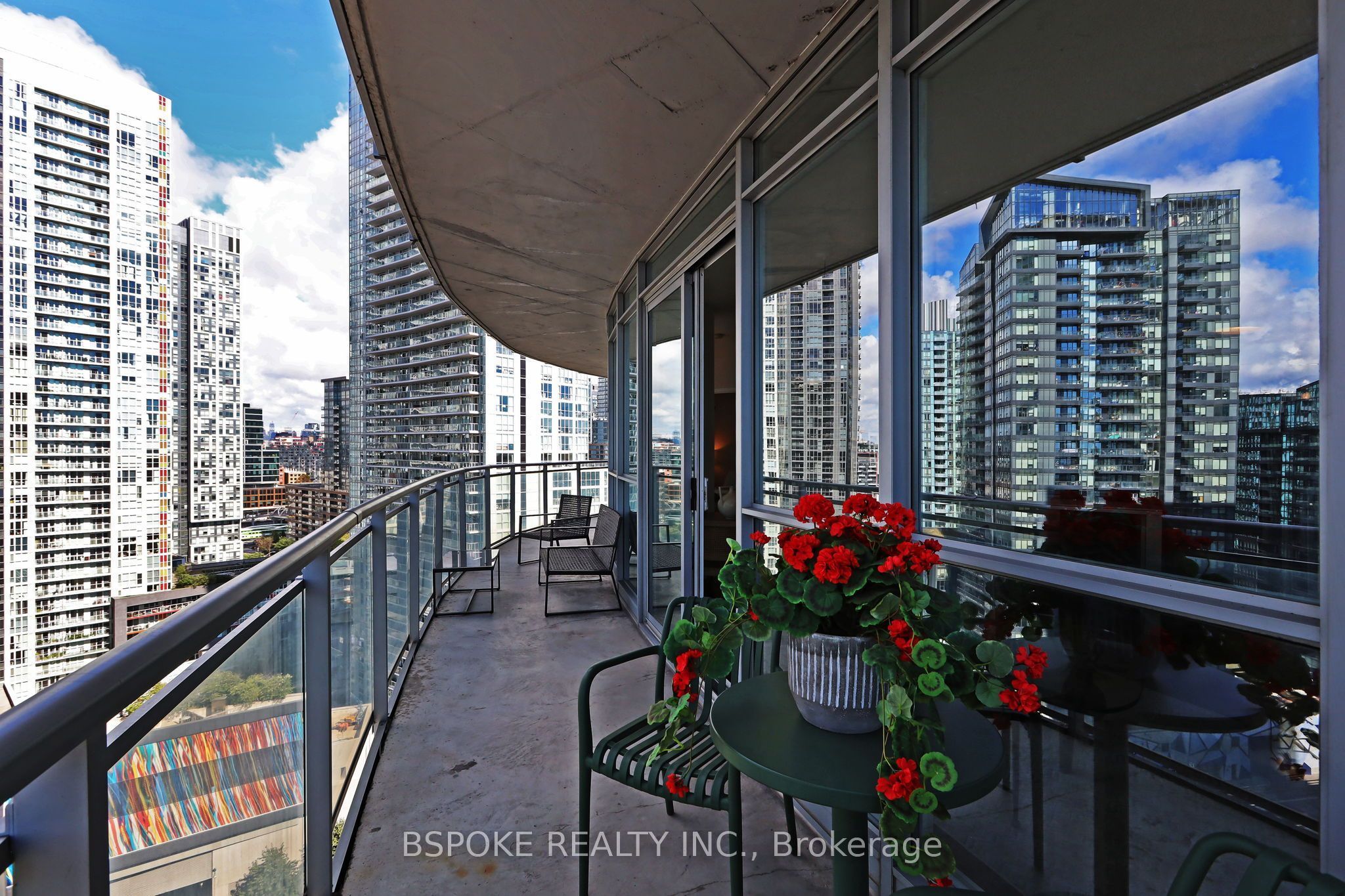 38 Dan Leckie Way 2207 Property Photo 22