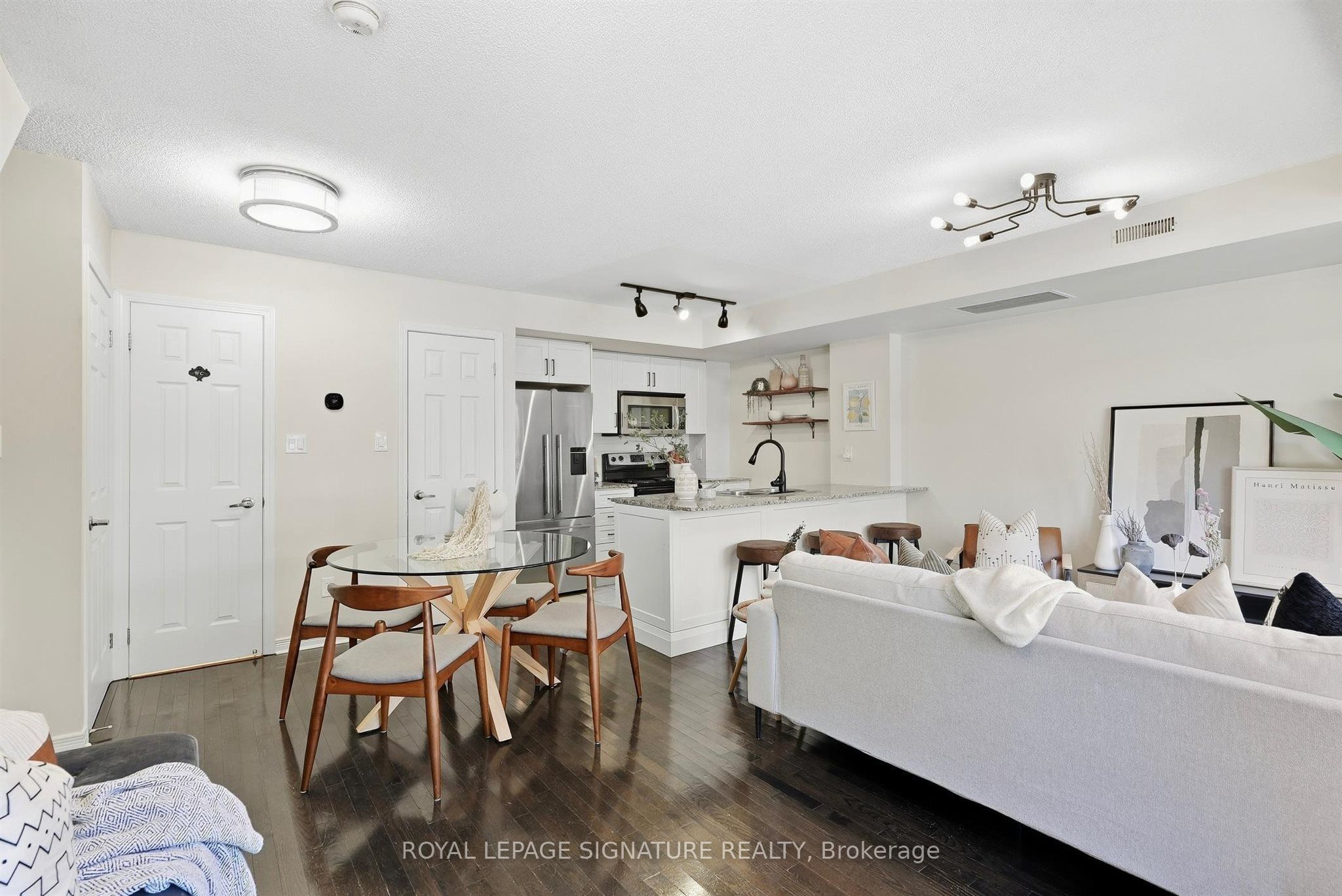 11 Ruttan Street 225