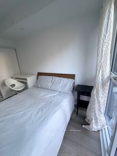 77 Mutual Street 806 Property Photo 8