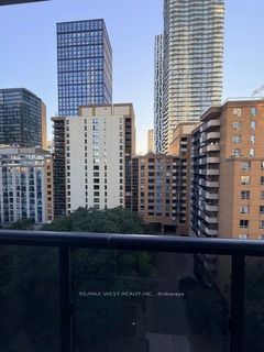 77 Mutual Street 806 Property Photo 18