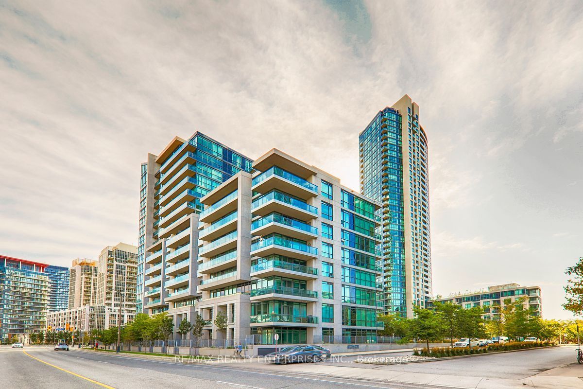 215 Fort York Boulevard 612 Property Photo 1
