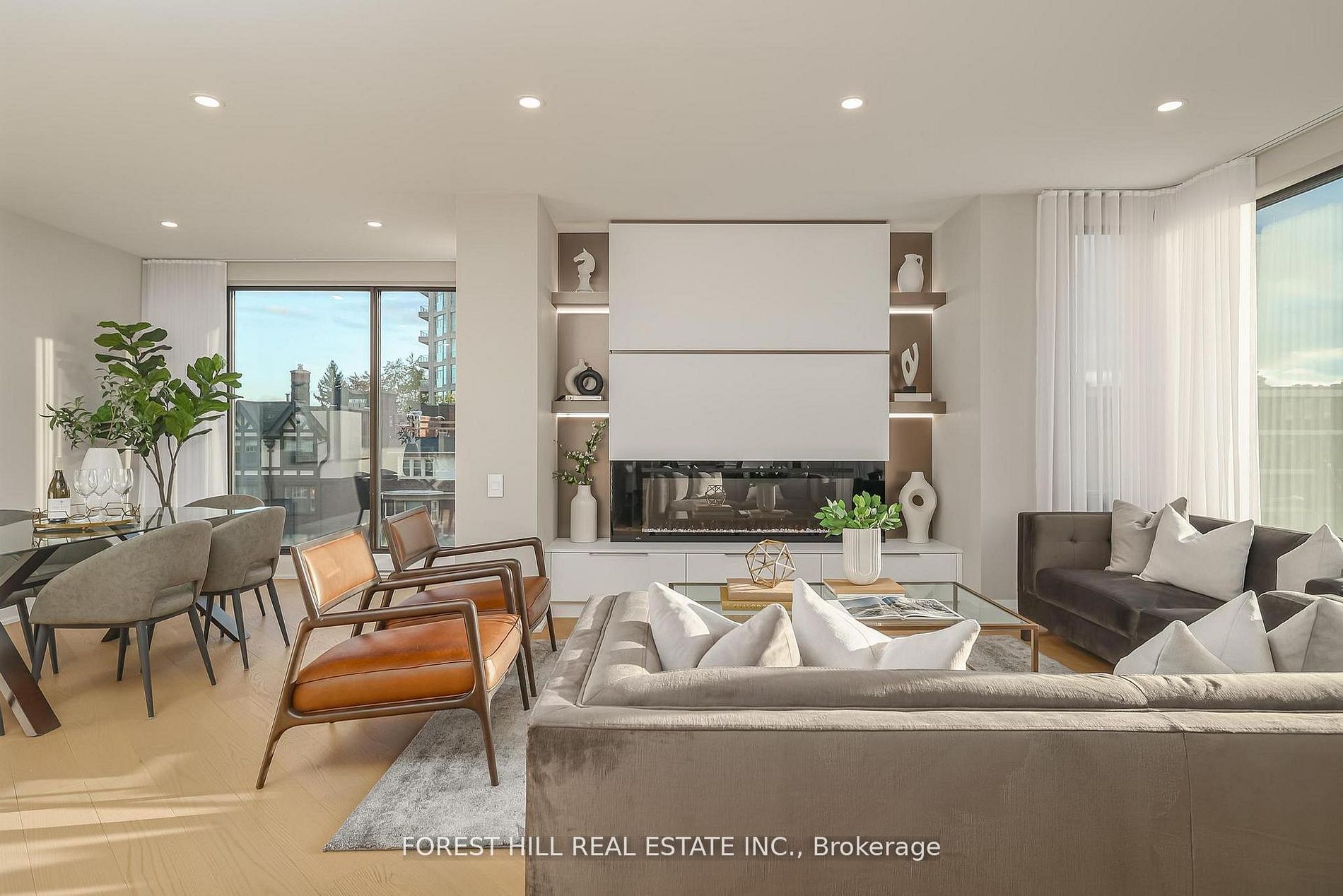 342 Spadina Road 301