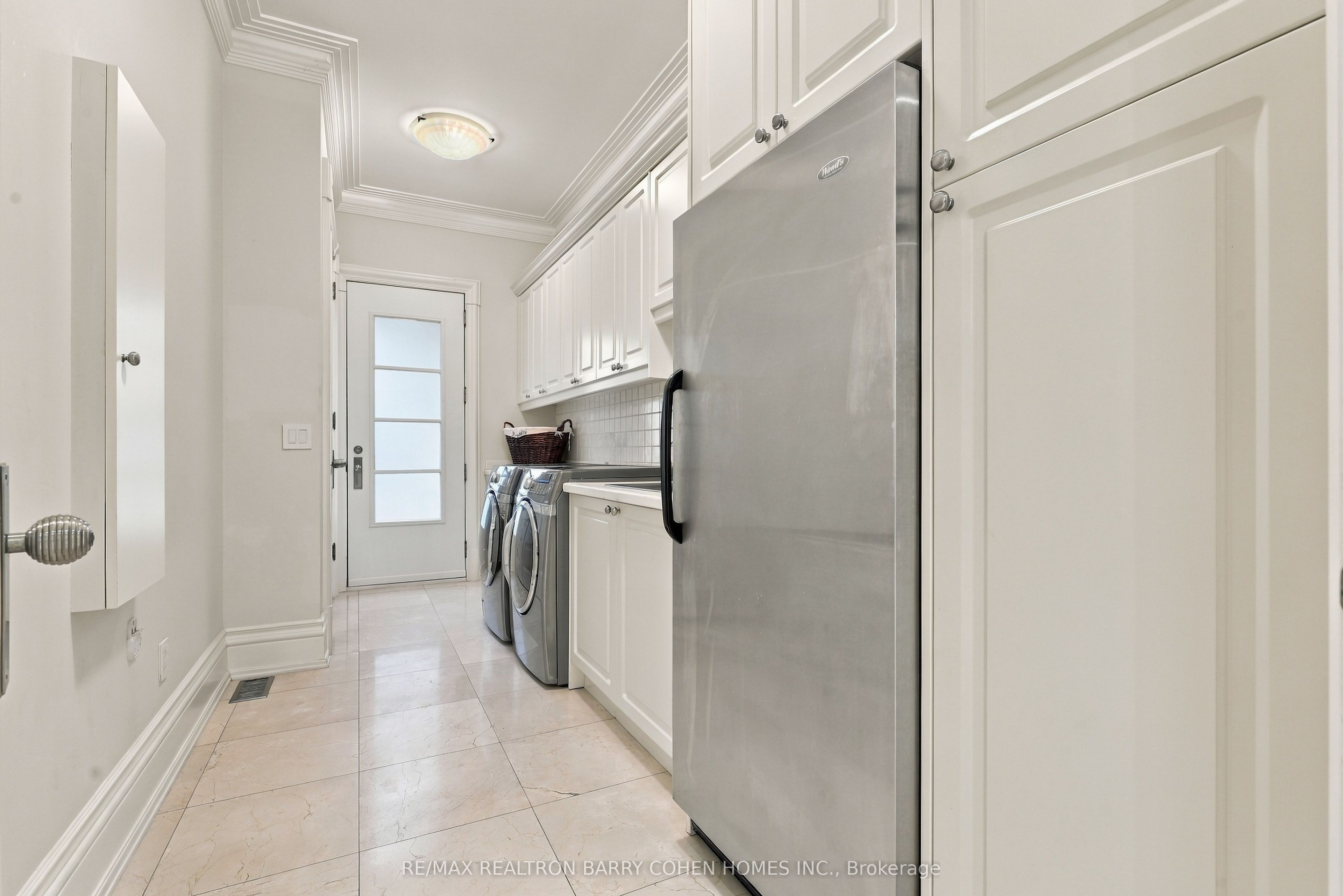 11 Doon Road Property Photo 15