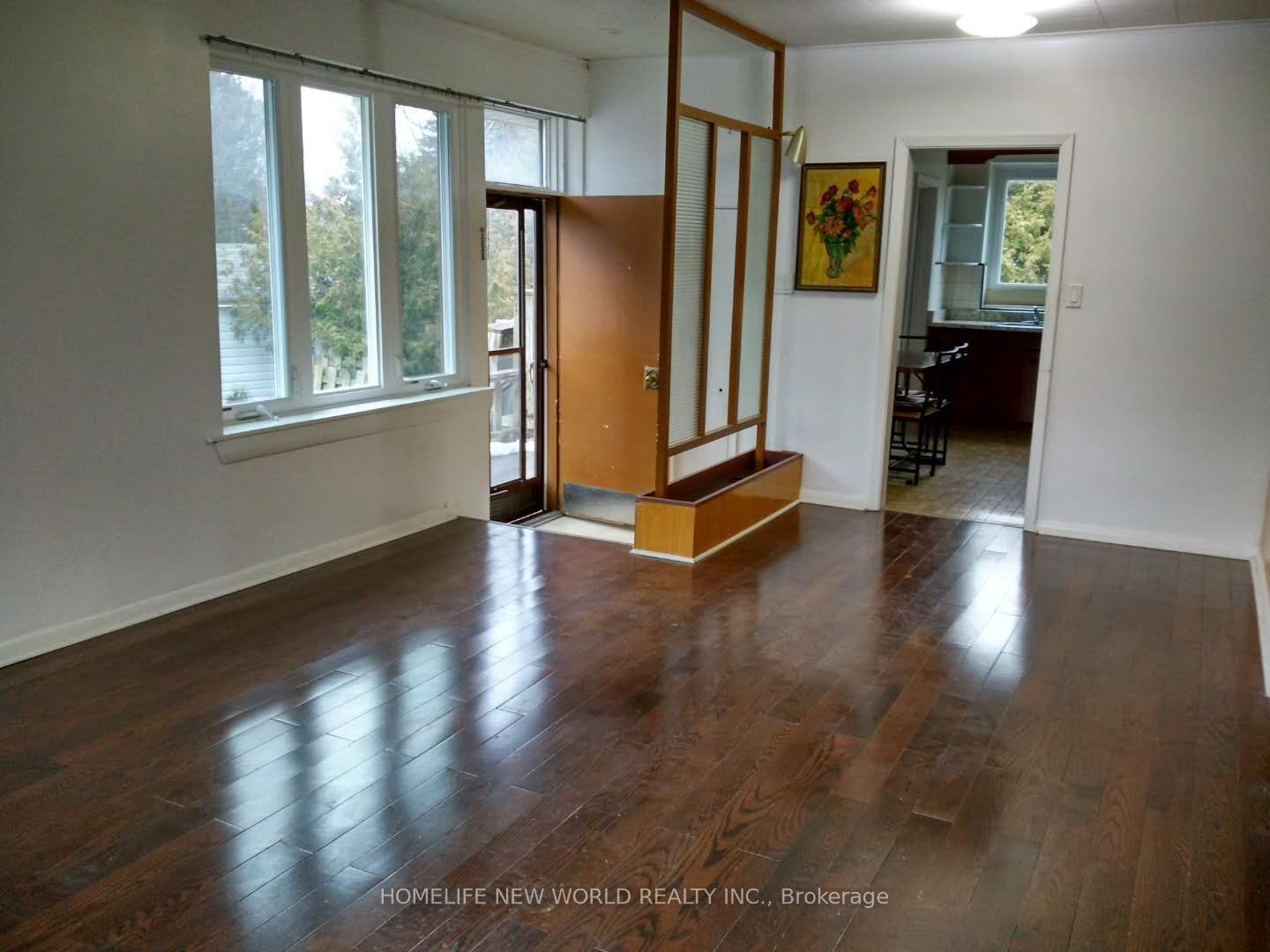 96 Berkinshaw Crescent Property Photo 4