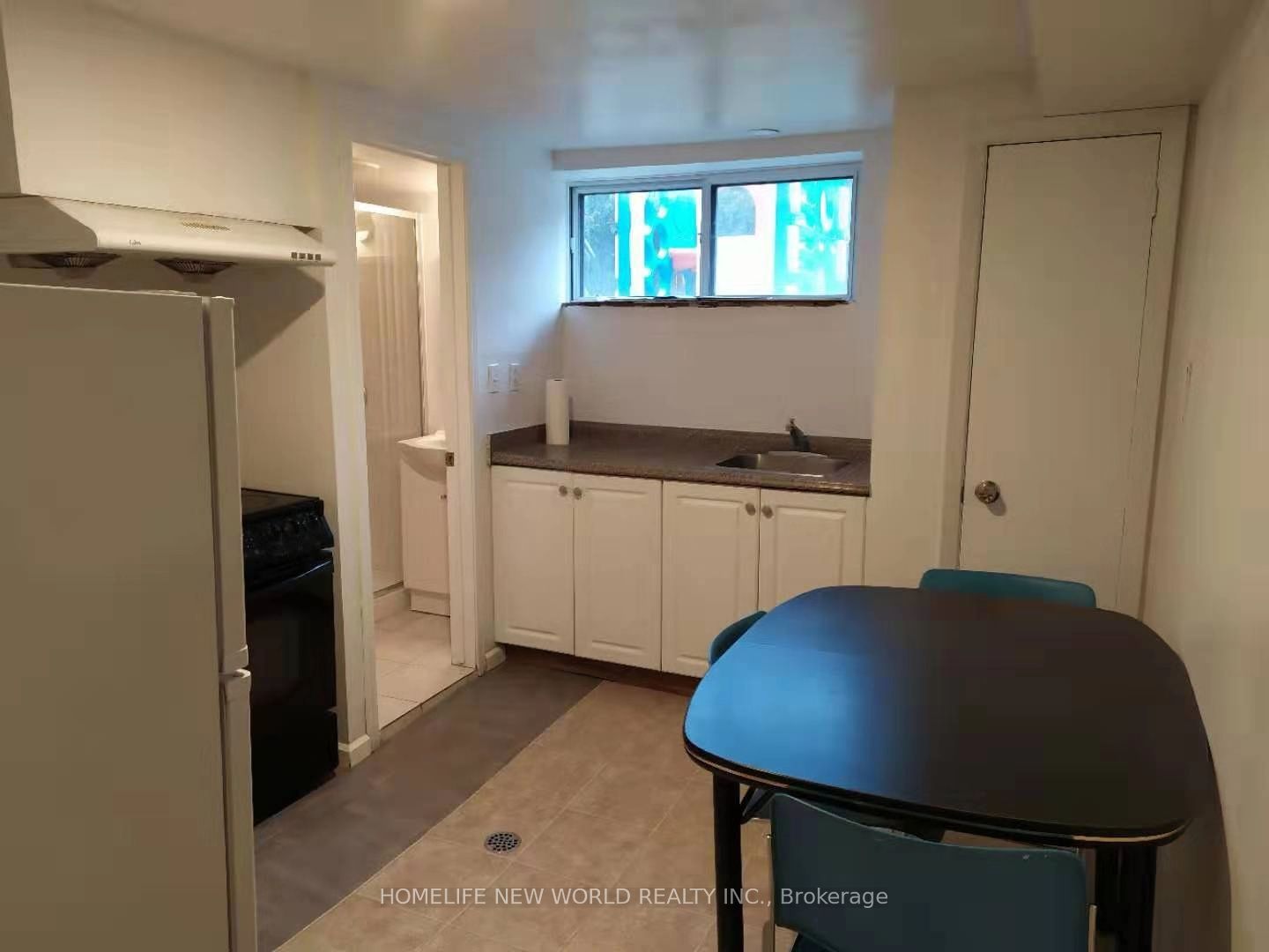 96 Berkinshaw Crescent Property Photo 18