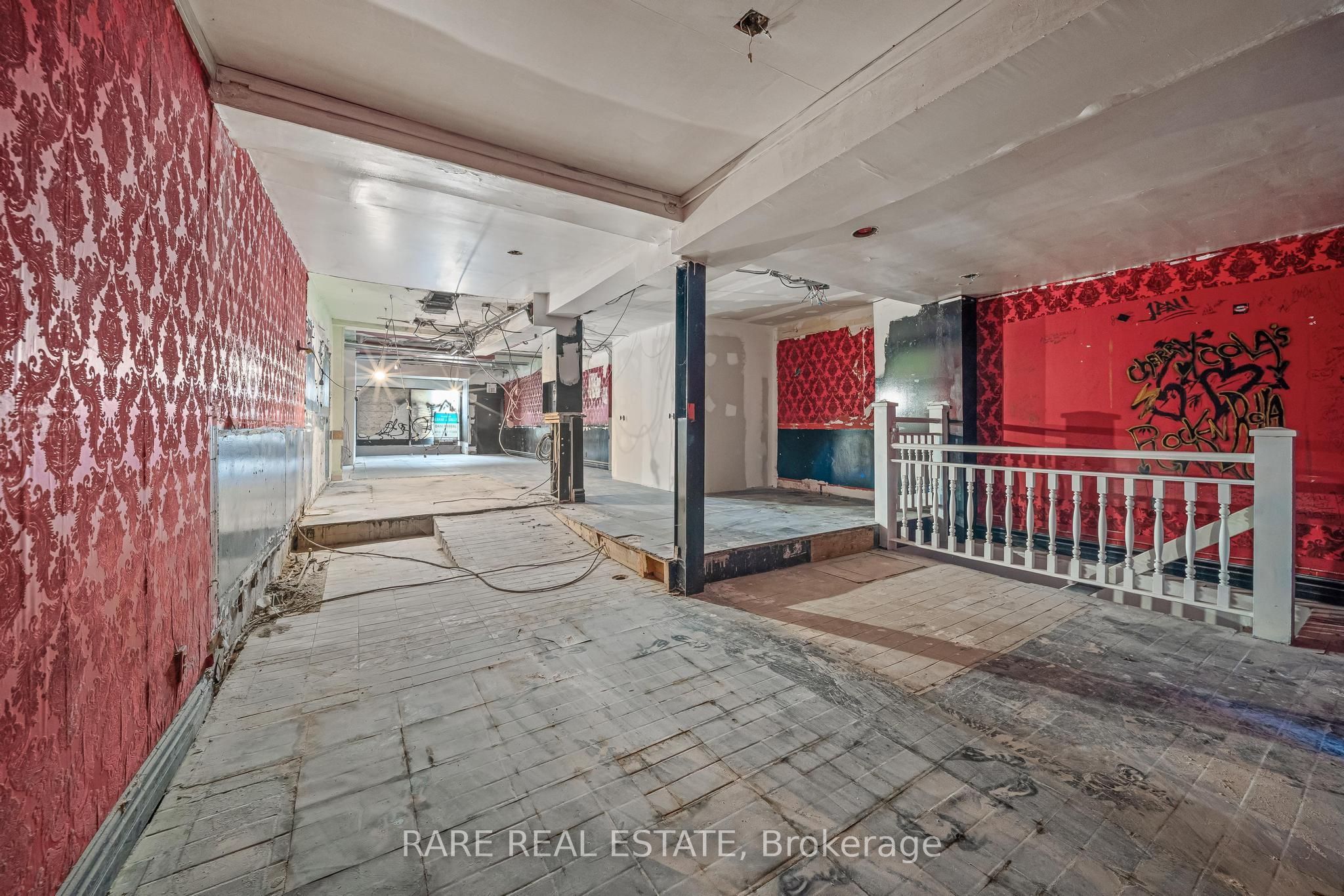 200 Bathurst Street Property Photo 20